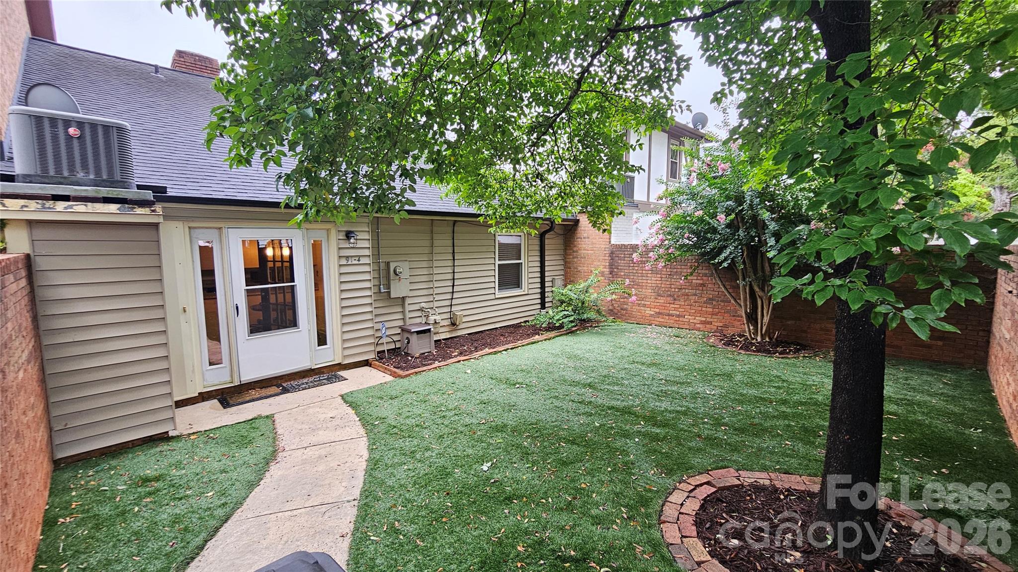 91 Edgemont Avenue 4 Property Photo 29