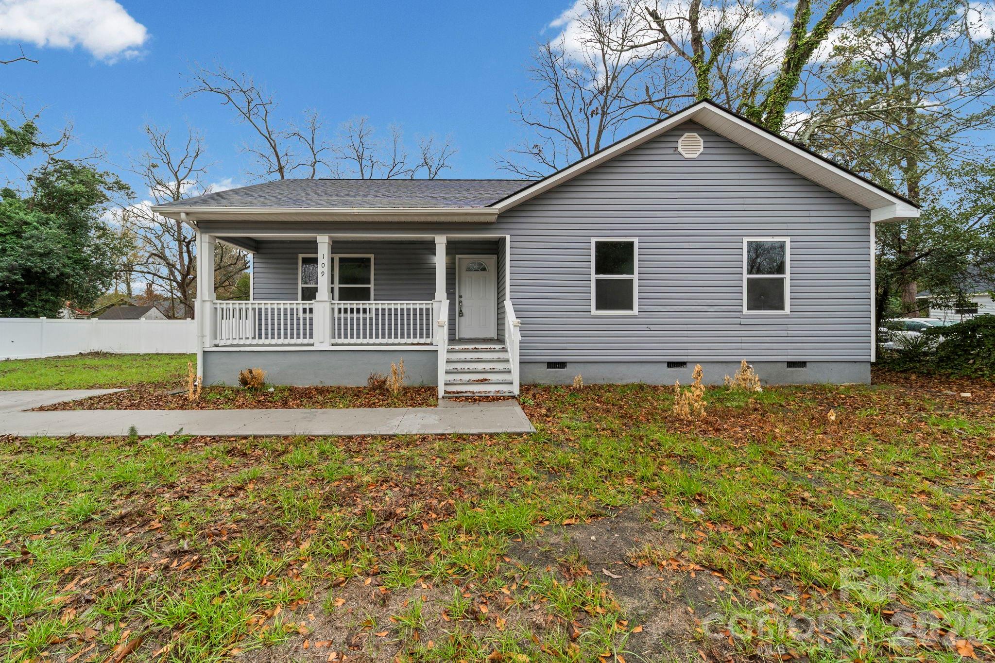 109 Haddock Road Property Photo 3
