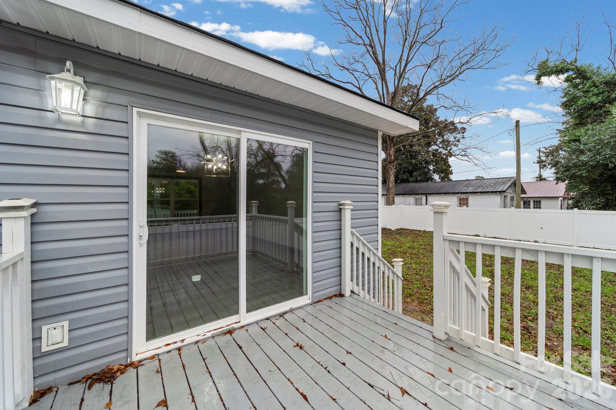 109 Haddock Road Property Photo 38