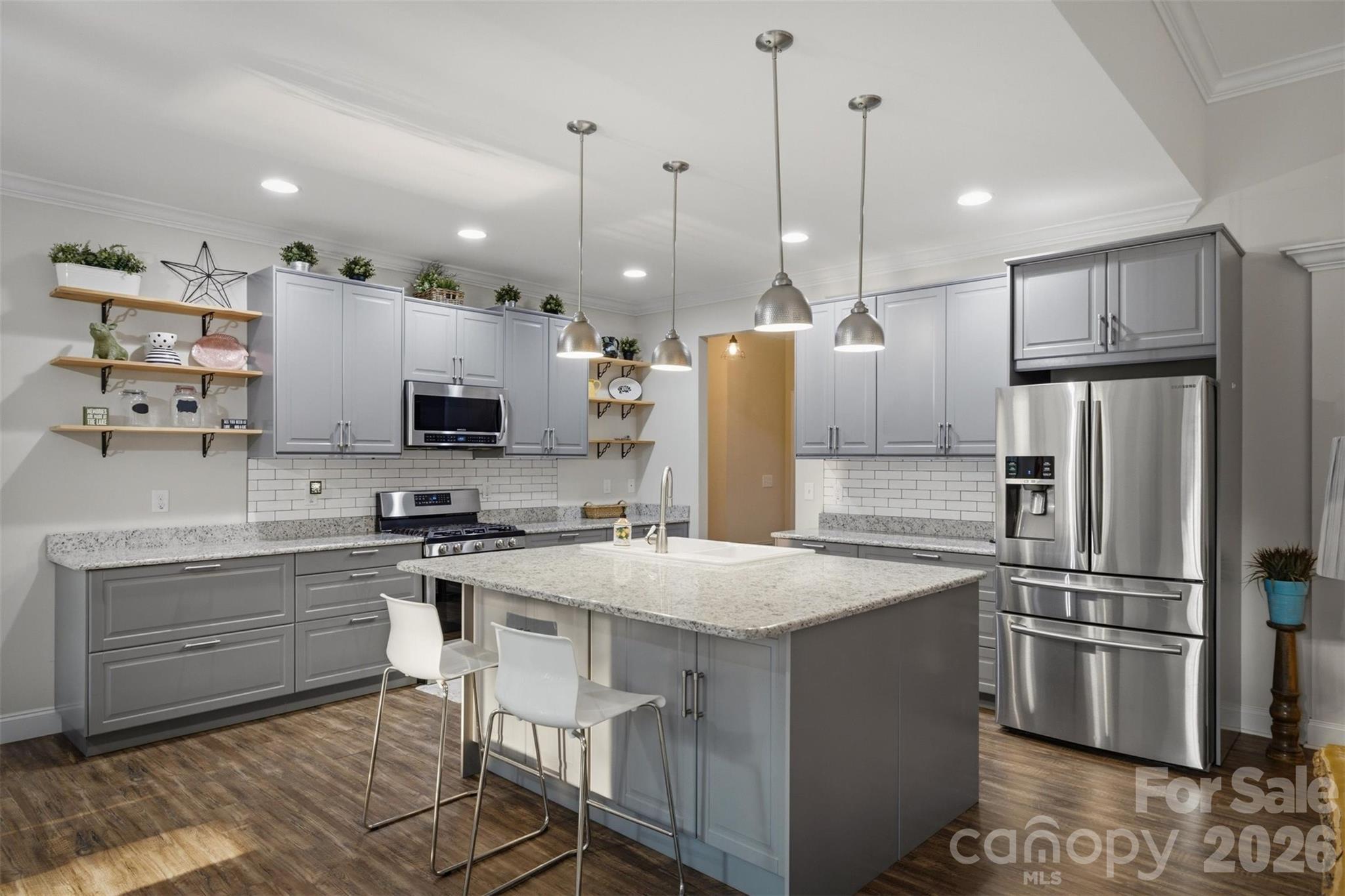 2079 Dockside Place Property Photo 6