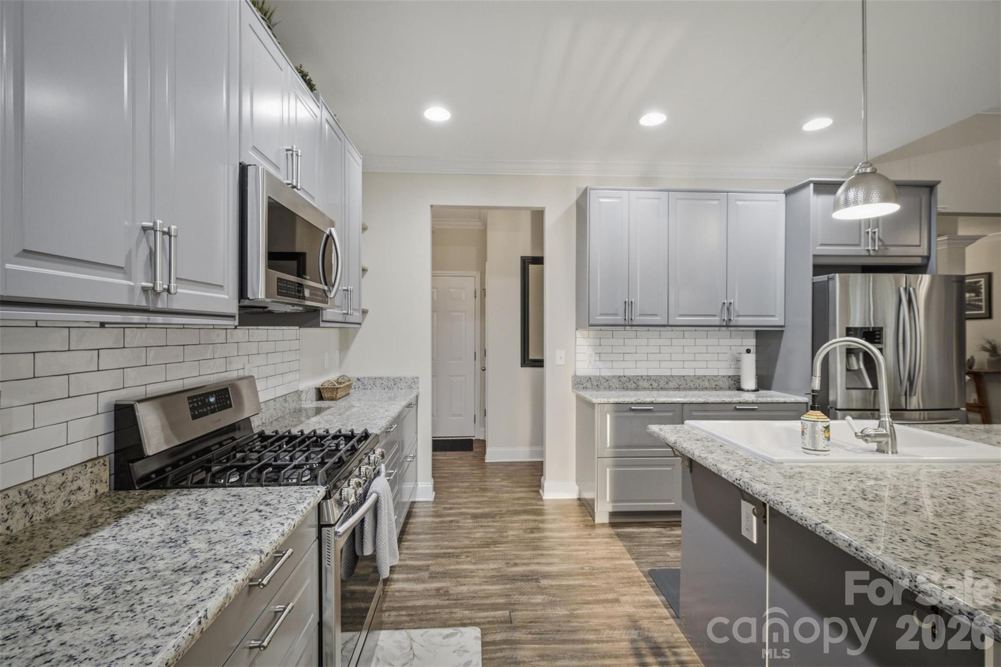 2079 Dockside Place Property Photo 9