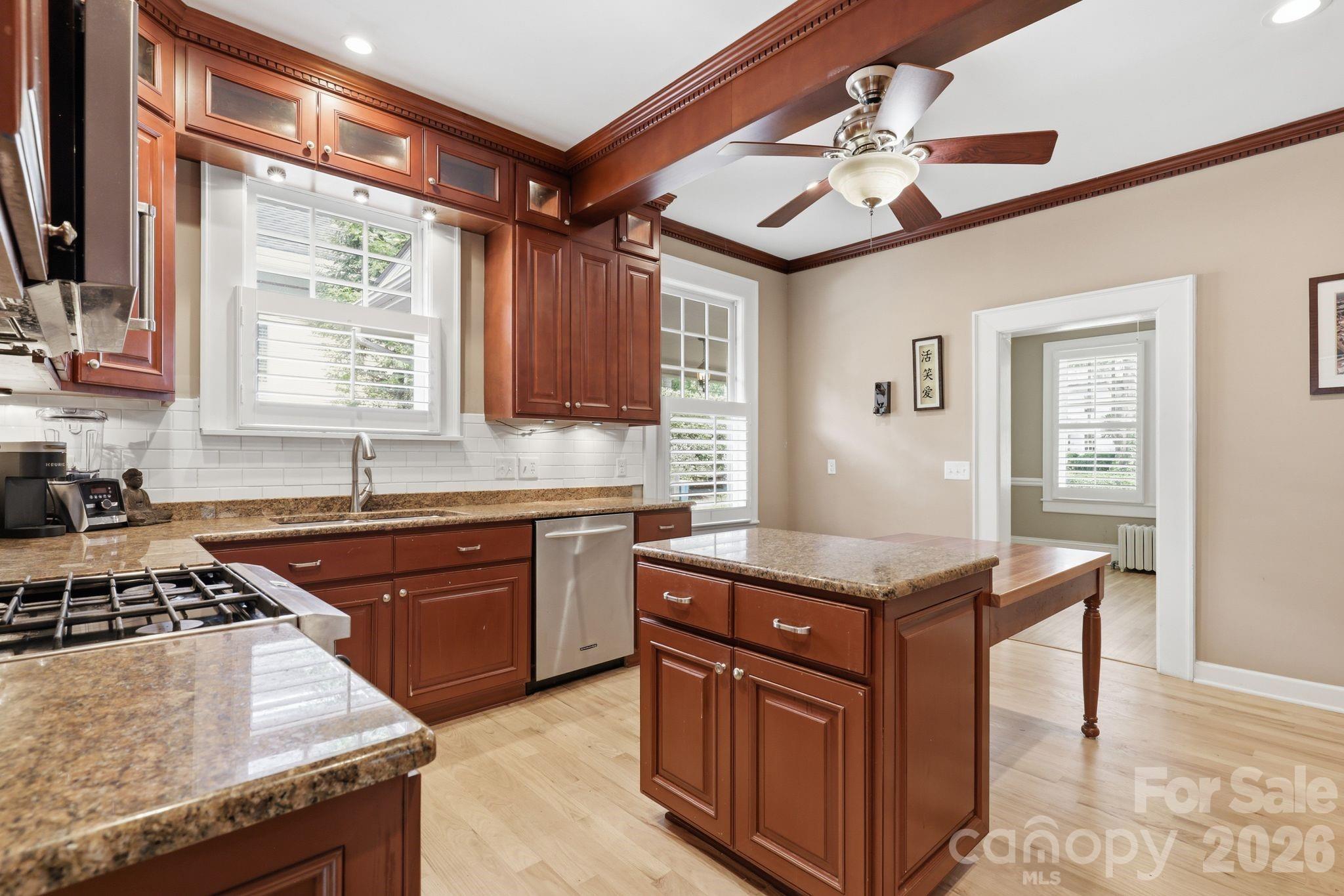 46 Nw Marsh Avenue Property Photo 13