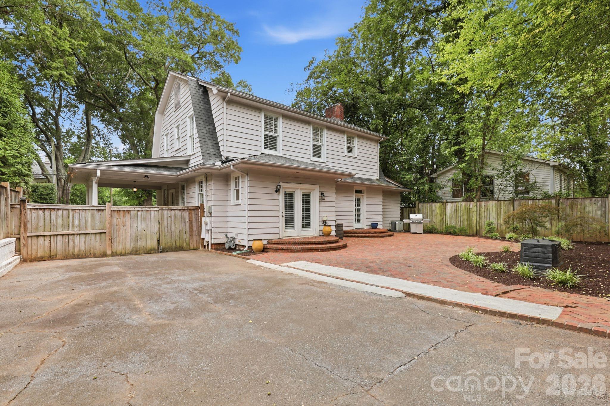 46 Nw Marsh Avenue Property Photo 38