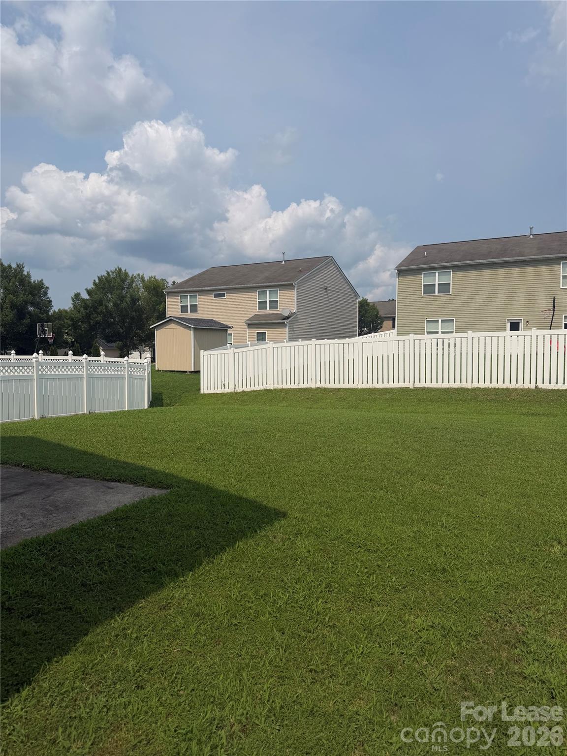 12822 Longstraw Road Property Photo 3