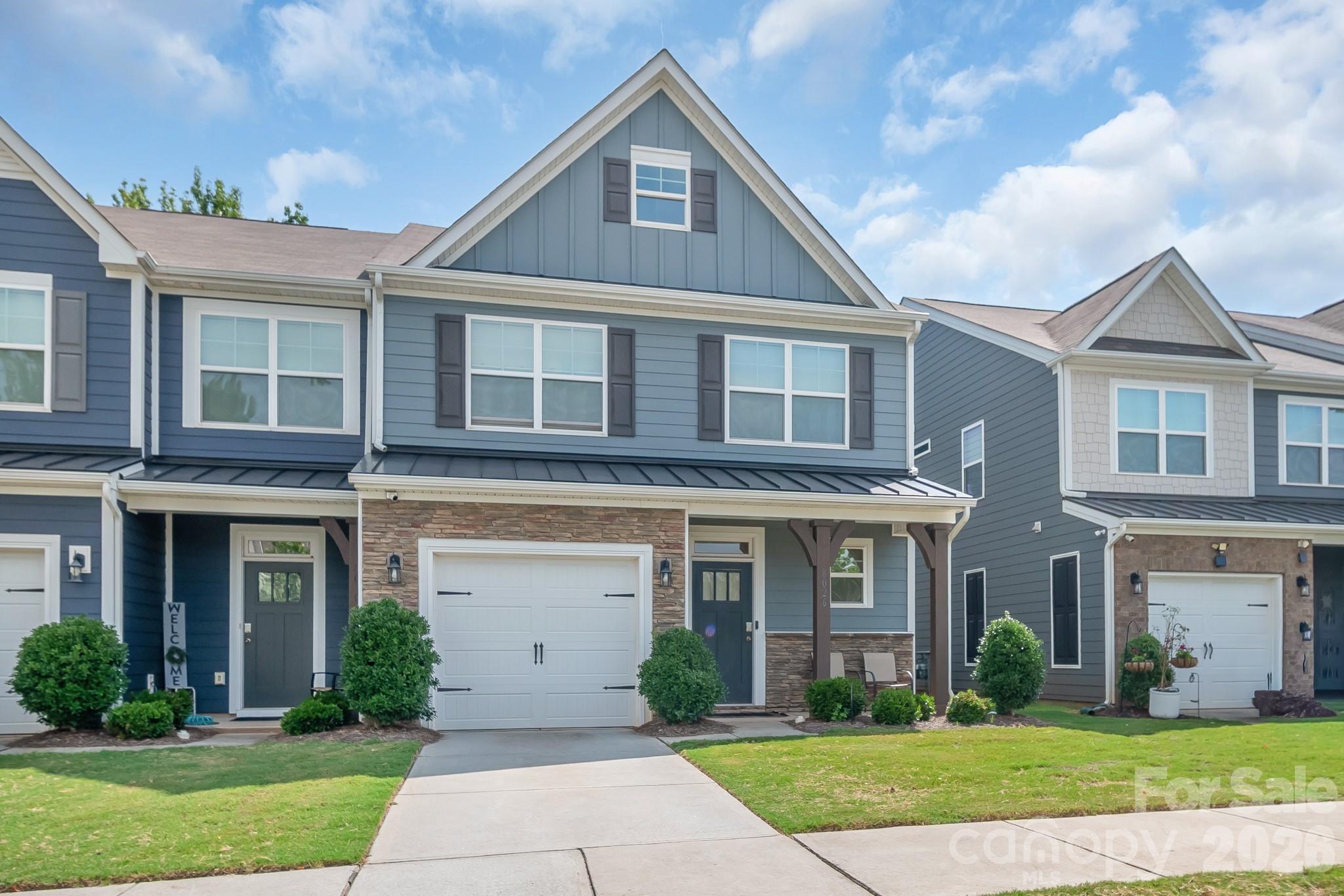 8026 Saluda Drive Property Photo 1