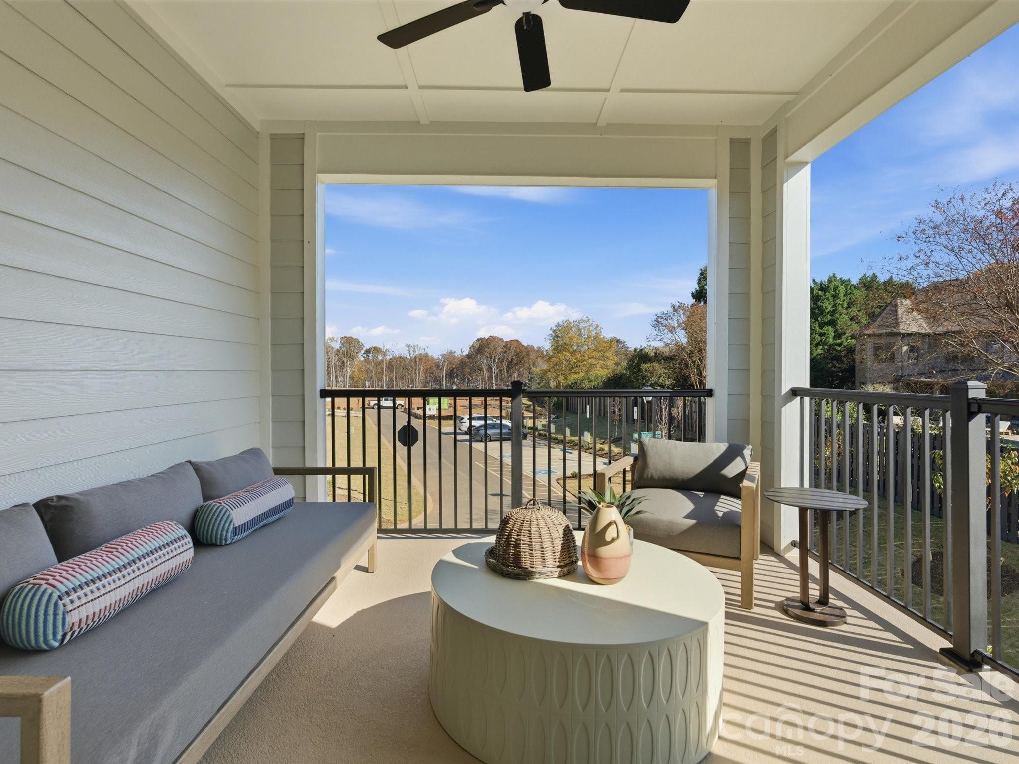 6036 Yellow Buckeye Drive Property Photo 10