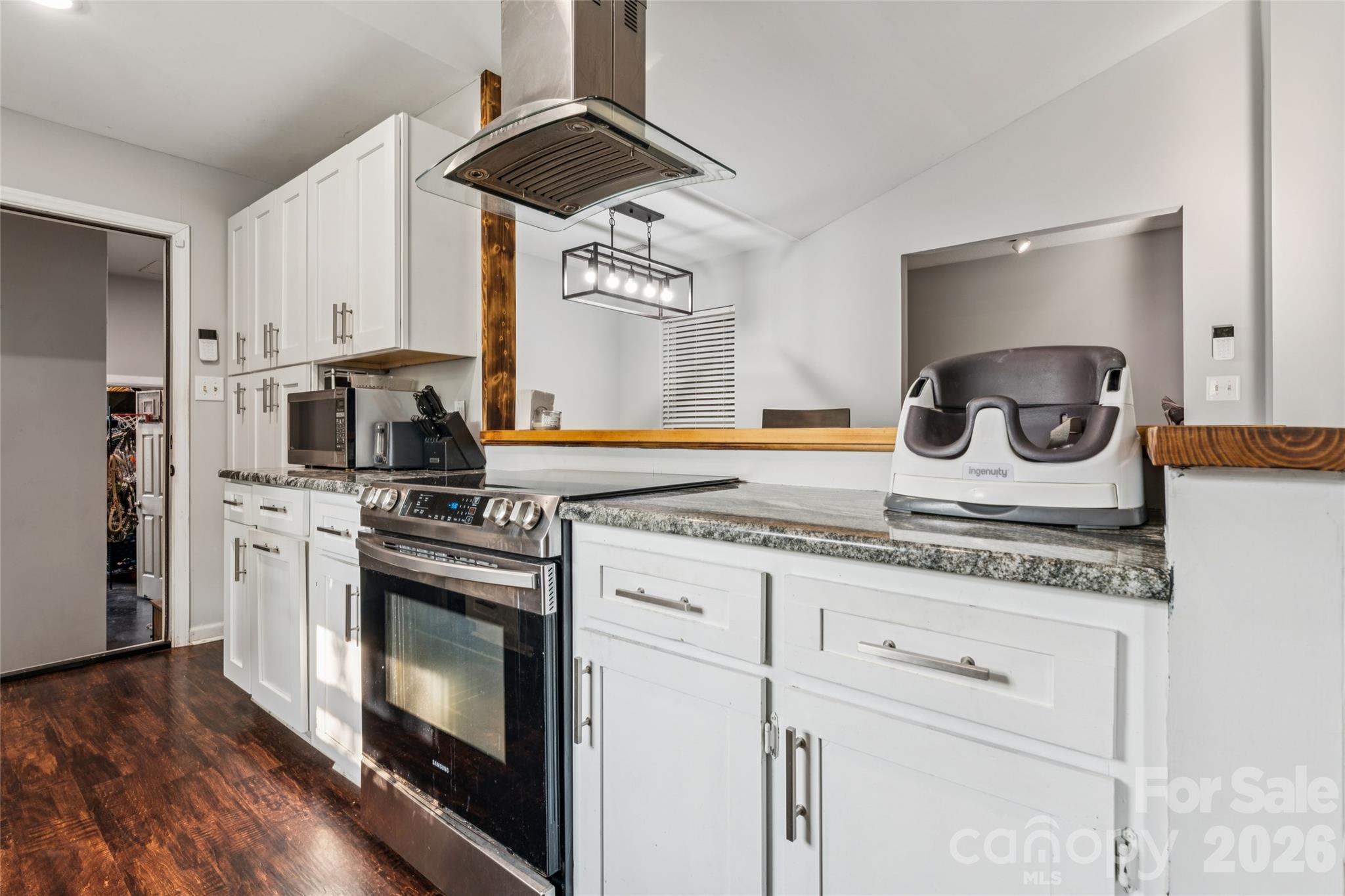 3554 Jared Court Property Photo 9