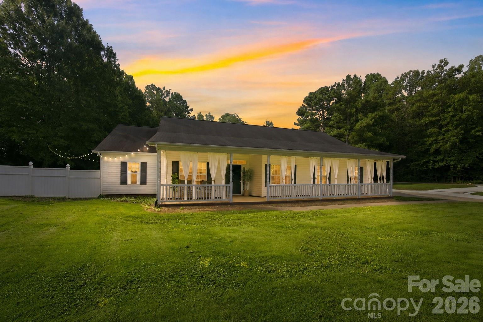 9552 Brief Road Property Photo 1