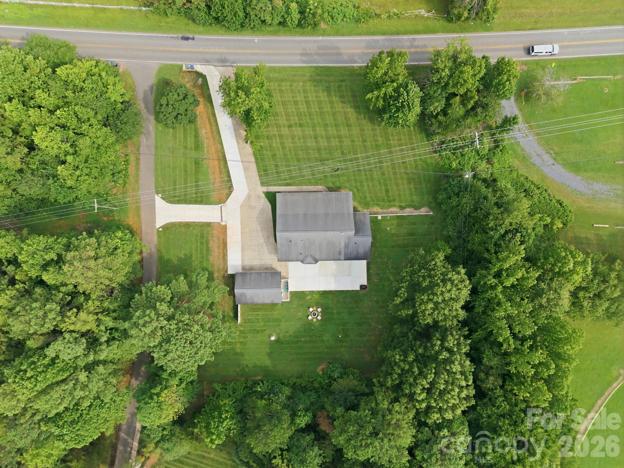9552 Brief Road Property Photo 9
