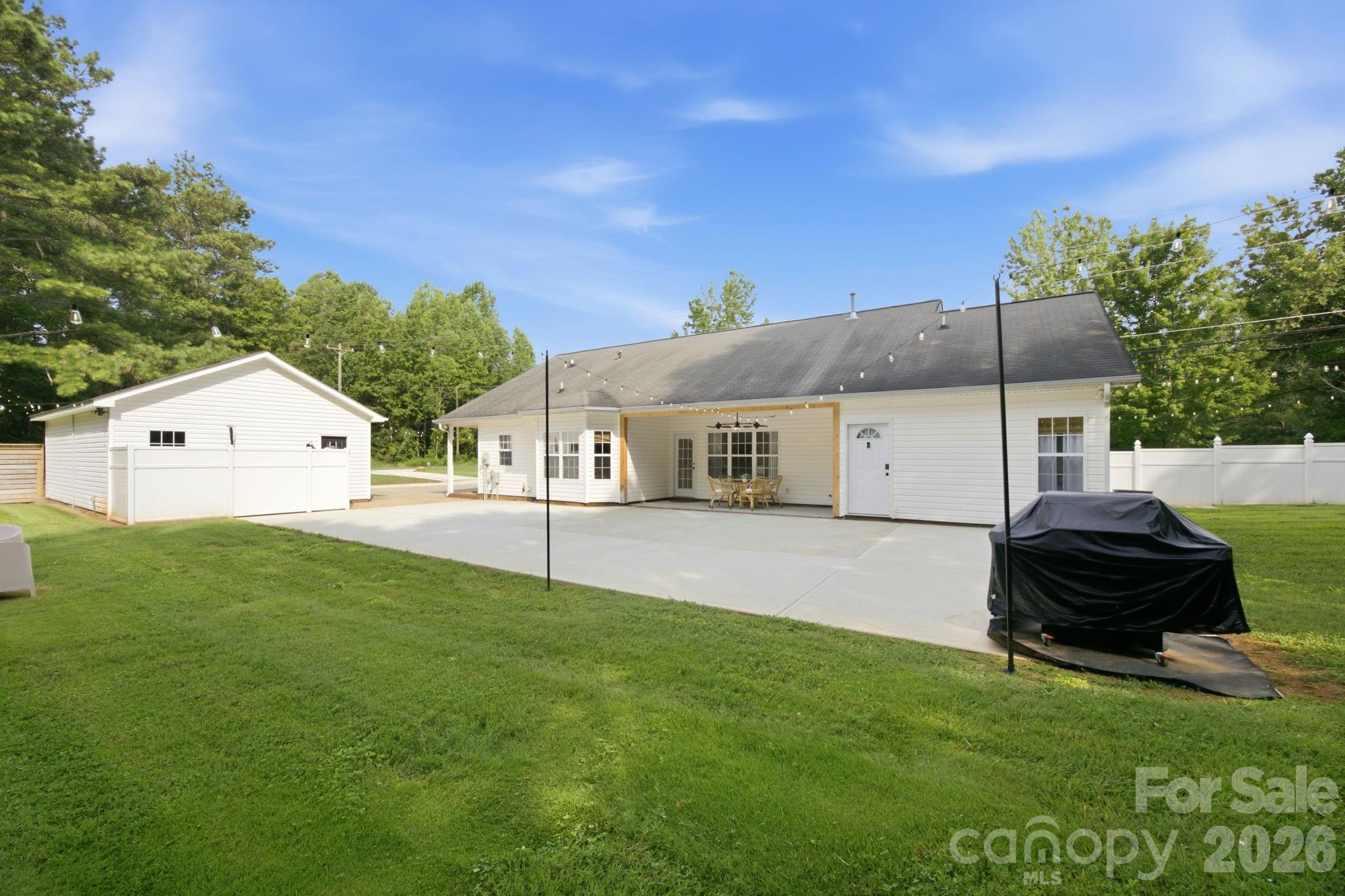9552 Brief Road Property Photo 42