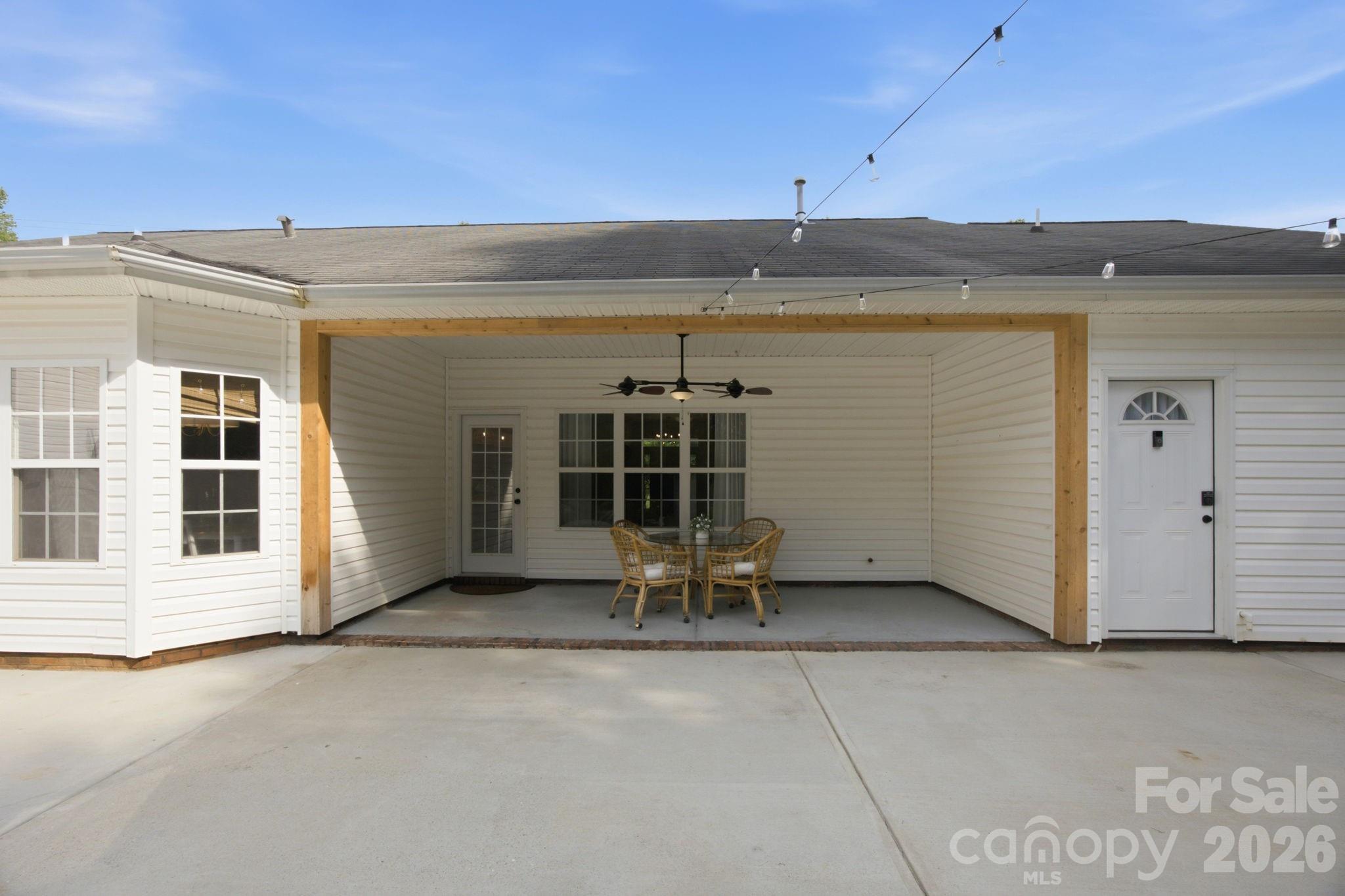 9552 Brief Road Property Photo 43