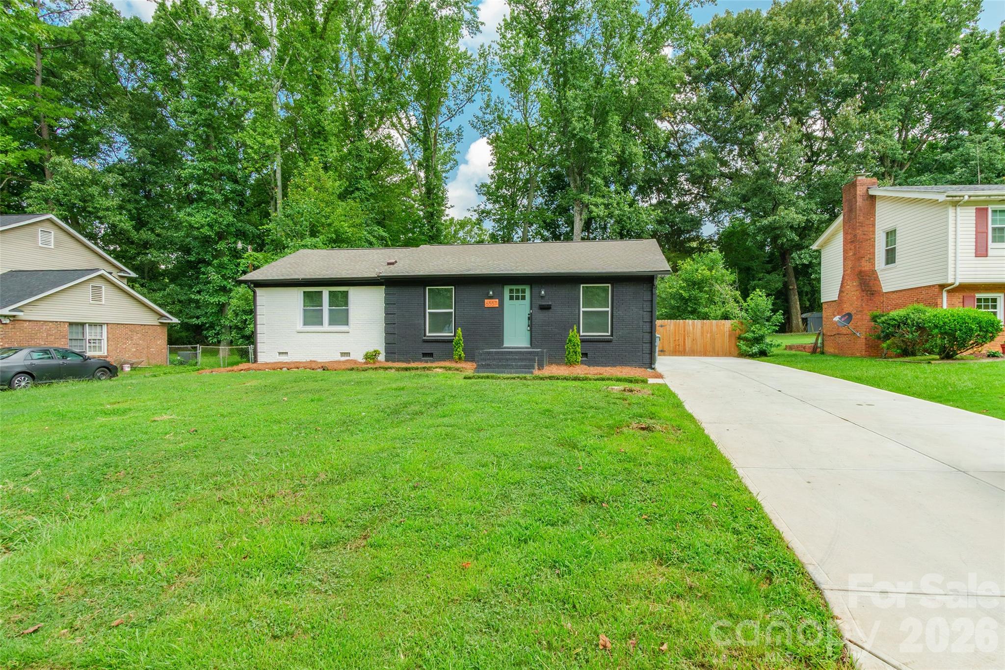 6557 Covecreek Drive Property Photo 2