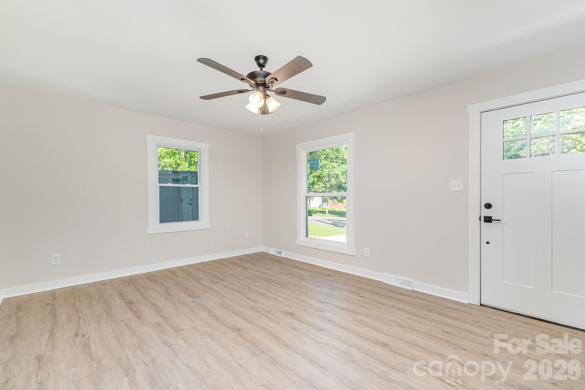 6557 Covecreek Drive Property Photo 4
