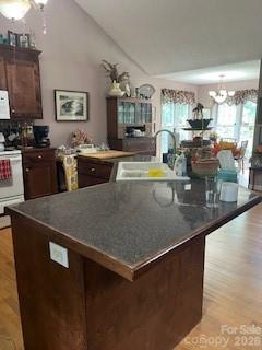125 S Toney Street Property Photo 12