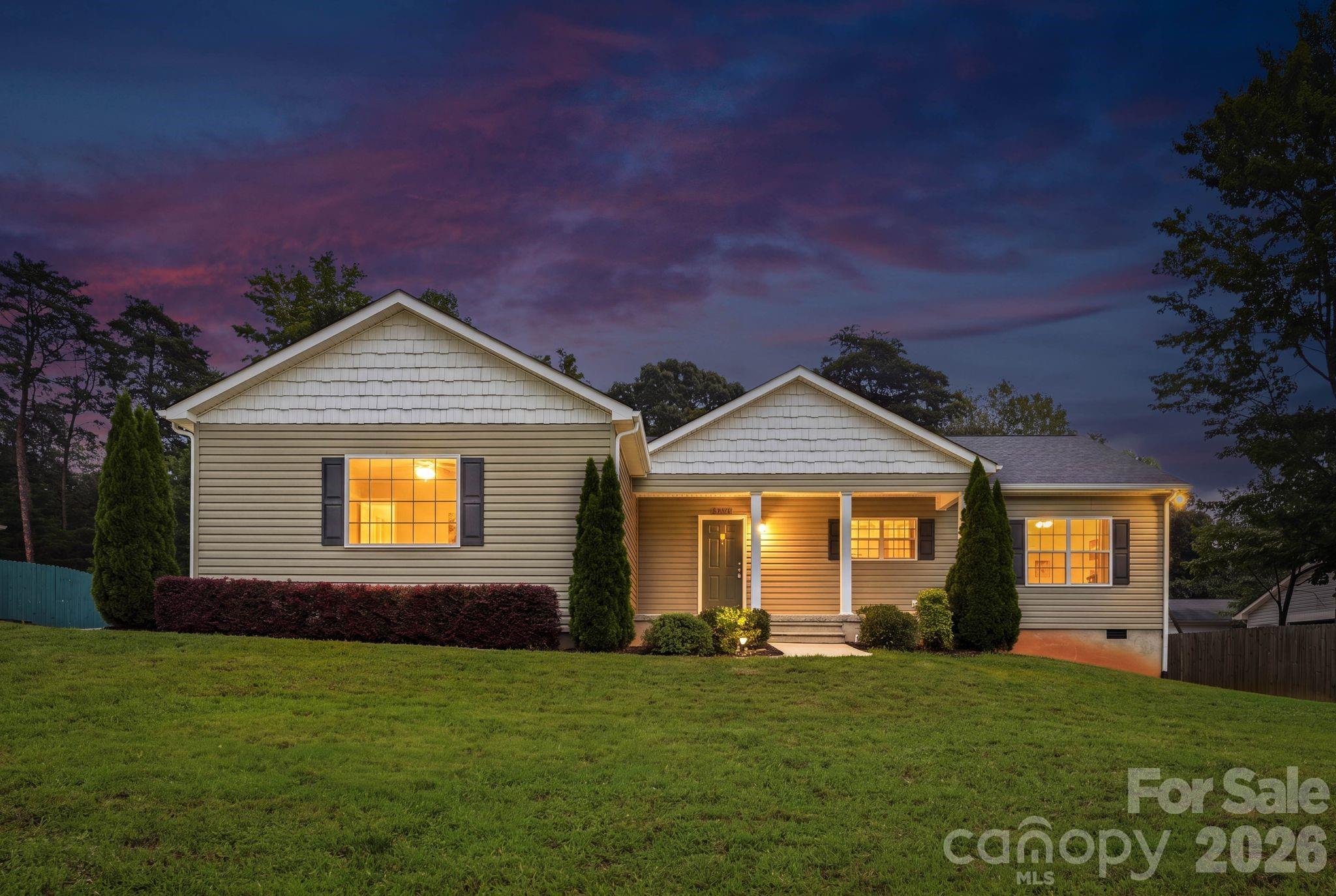 4888 Slanting Bridge Road Property Photo 1