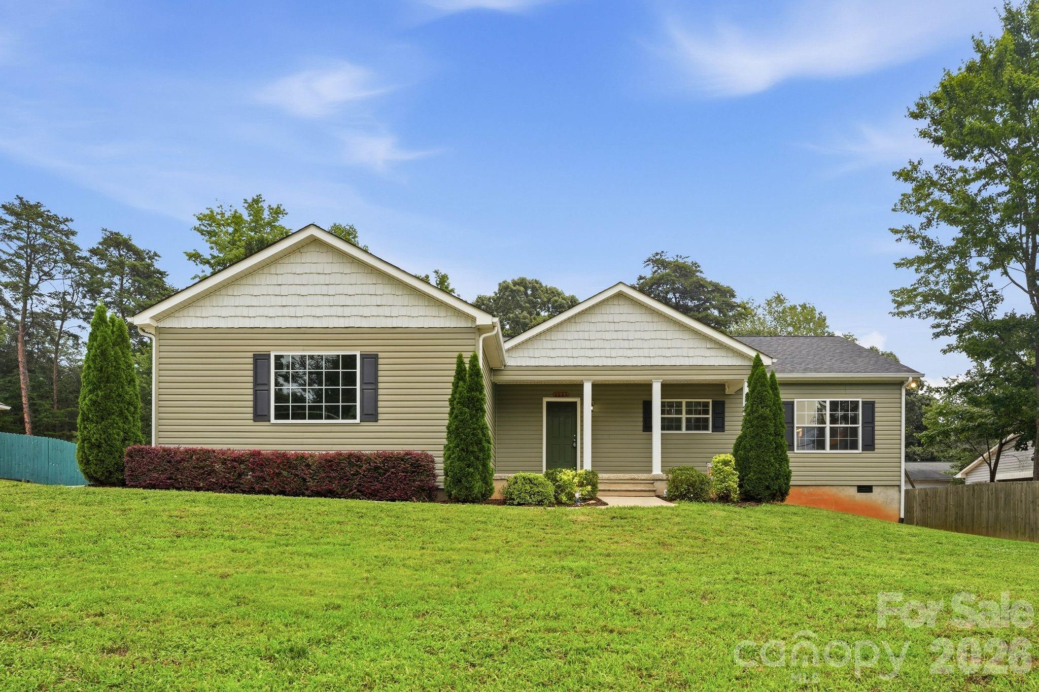 4888 Slanting Bridge Road Property Photo 1