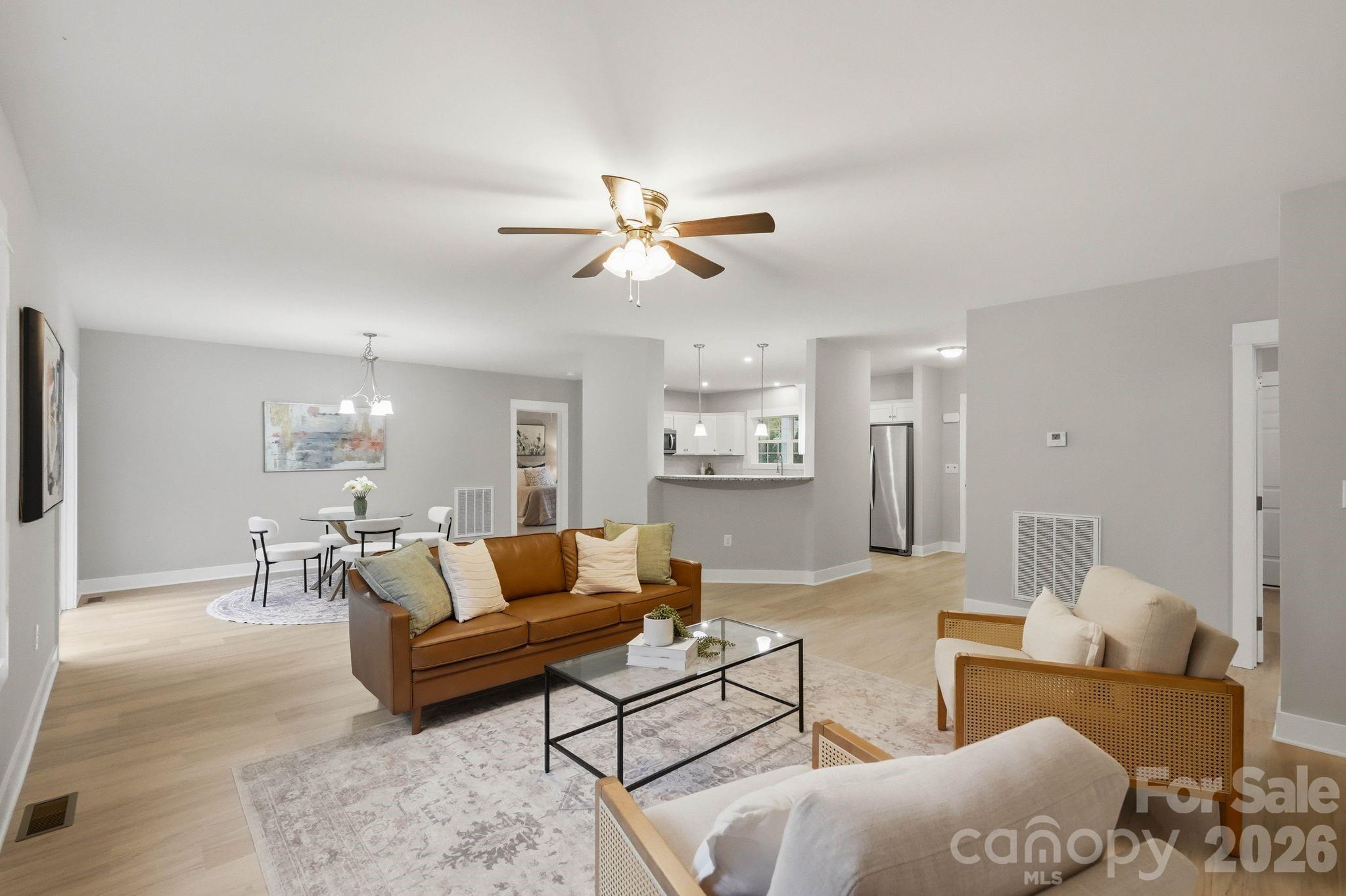 4888 Slanting Bridge Road Property Photo 3
