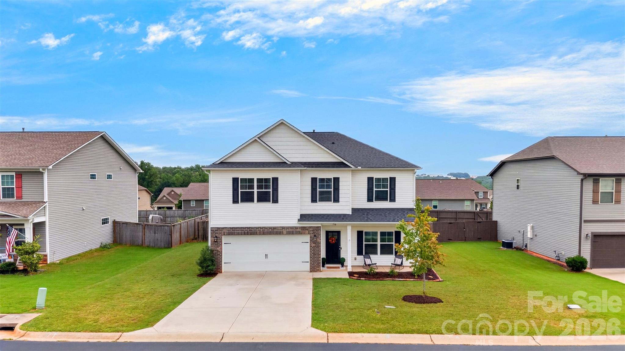 716 Stilmore Drive Property Photo 2