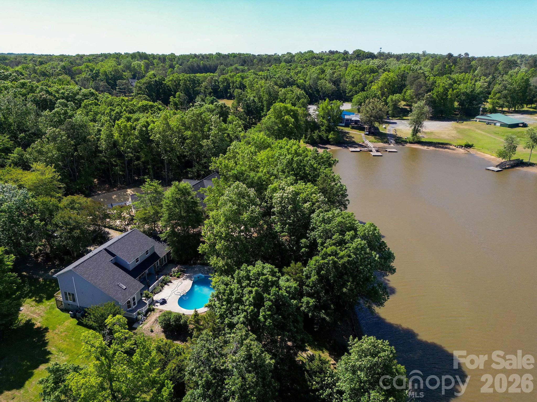 540 Waters Road Property Photo 2