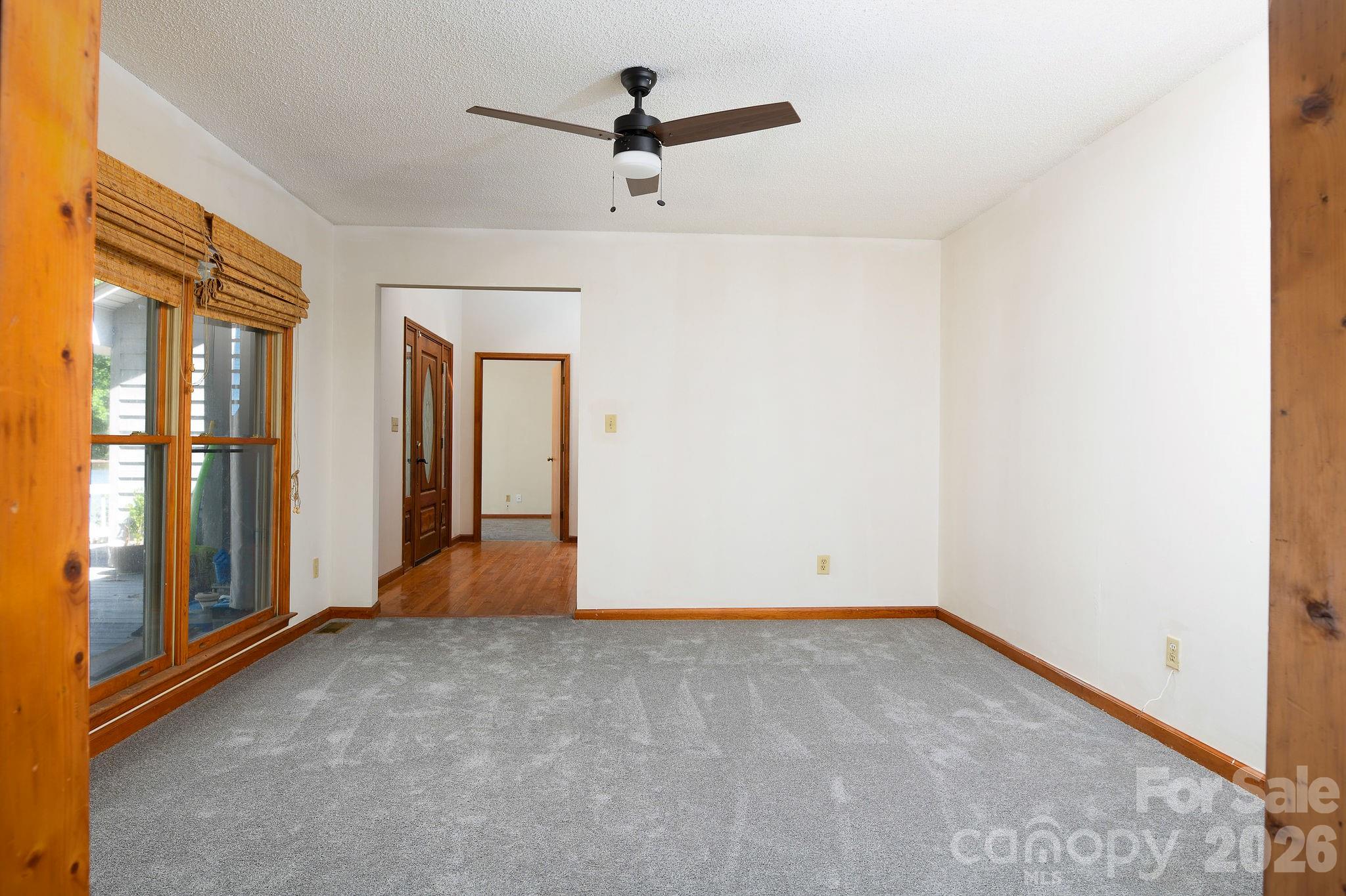 540 Waters Road Property Photo 14