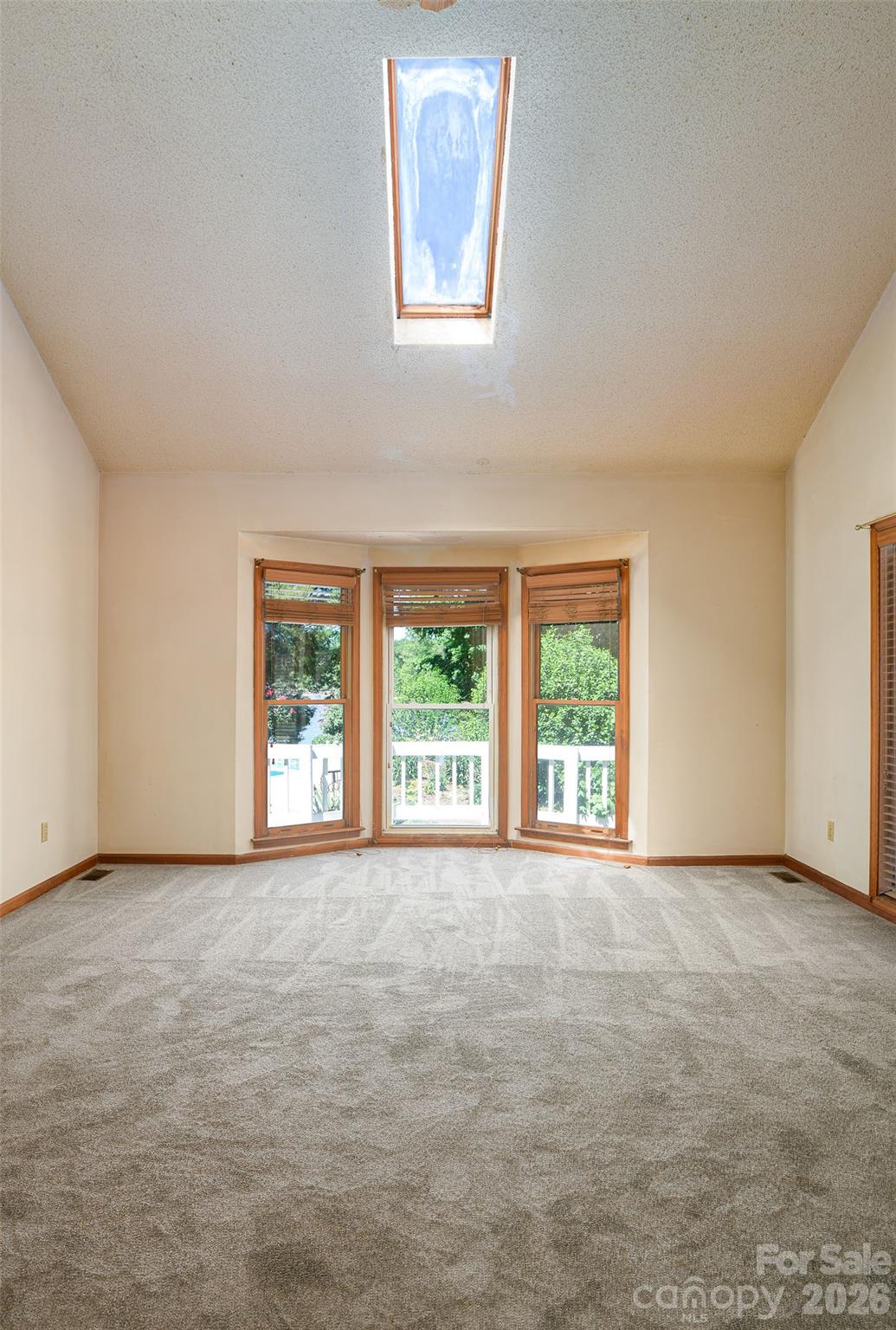 540 Waters Road Property Photo 18