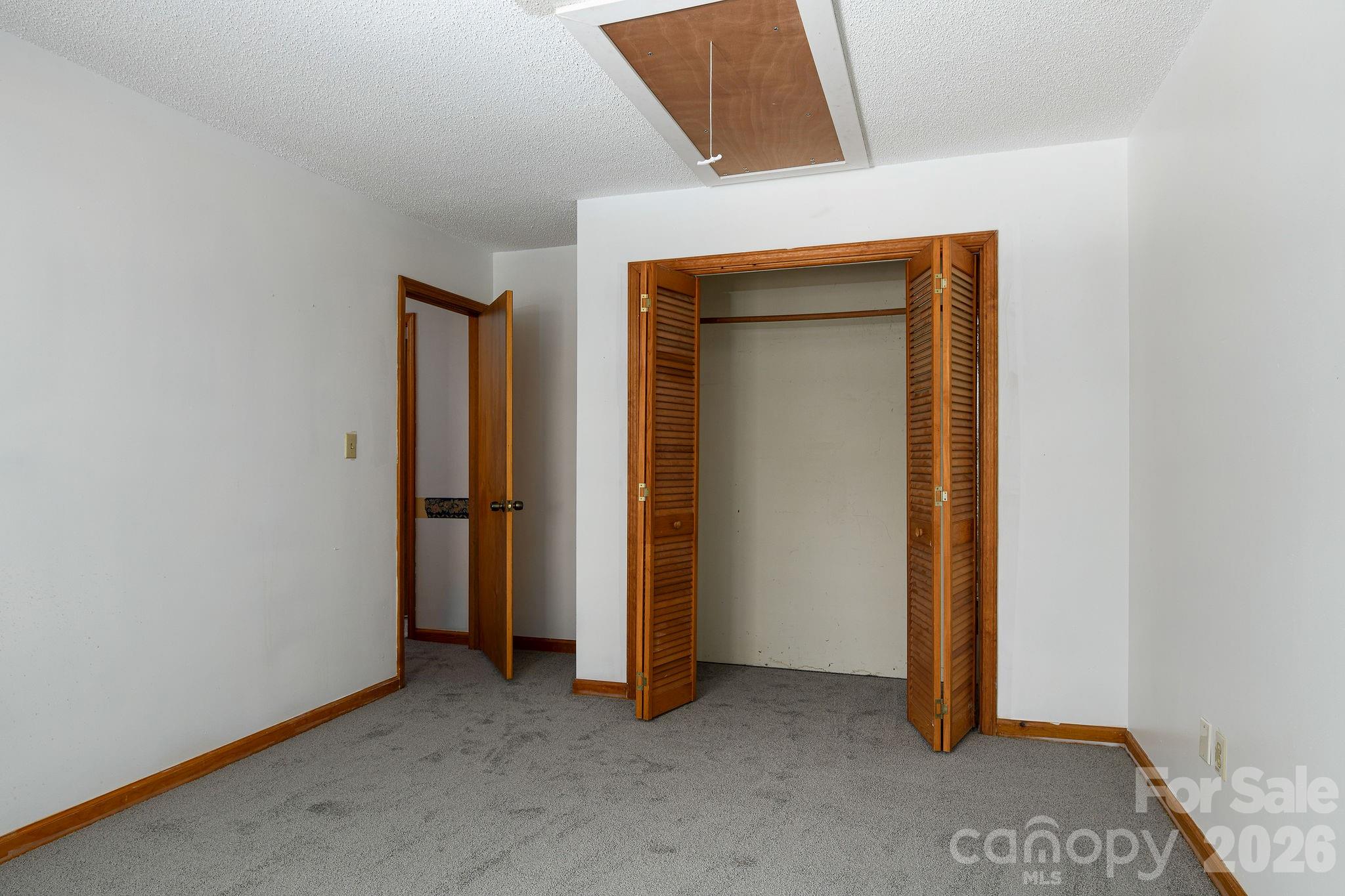 540 Waters Road Property Photo 33