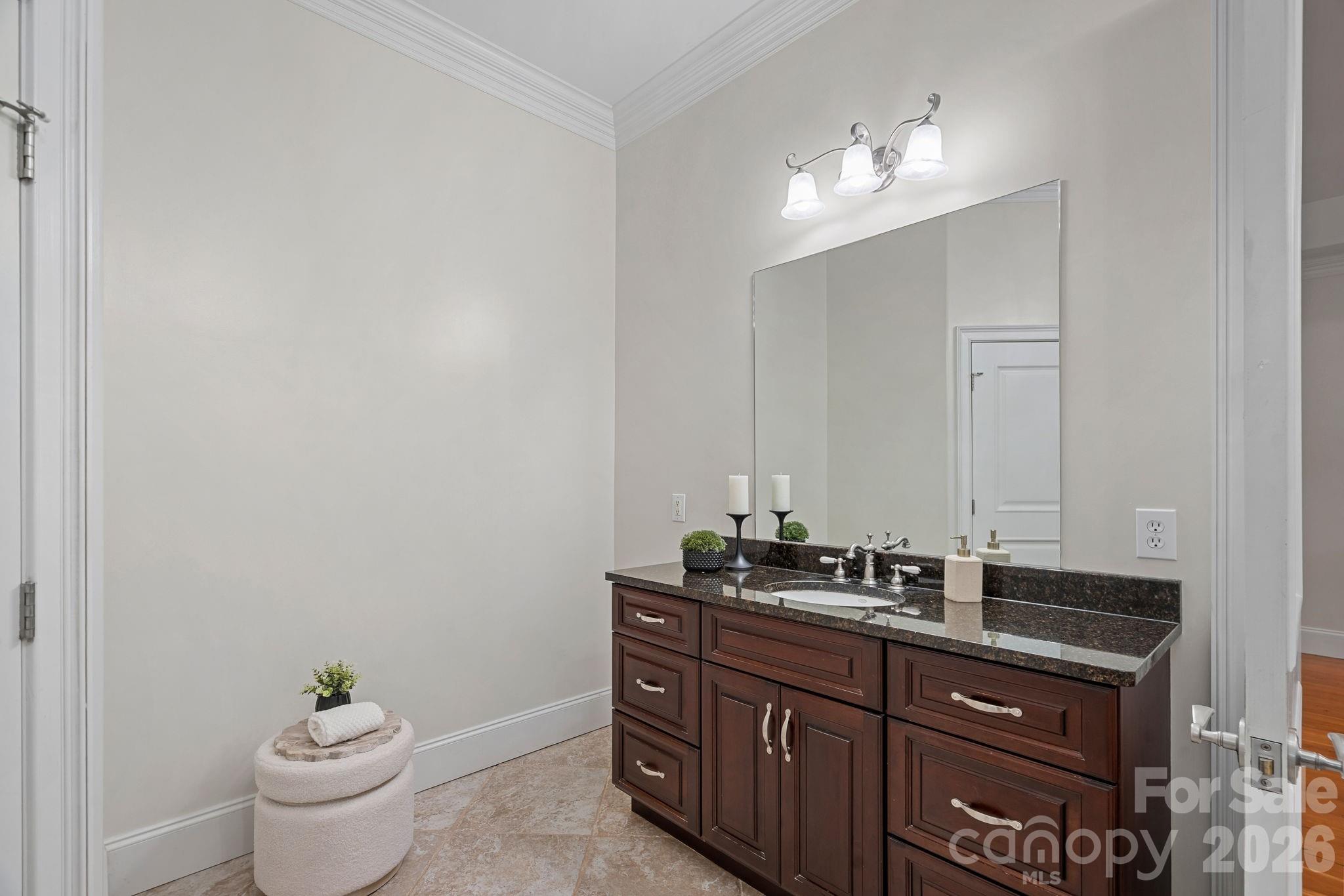 7967 Glen Abbey Circle Property Photo 12