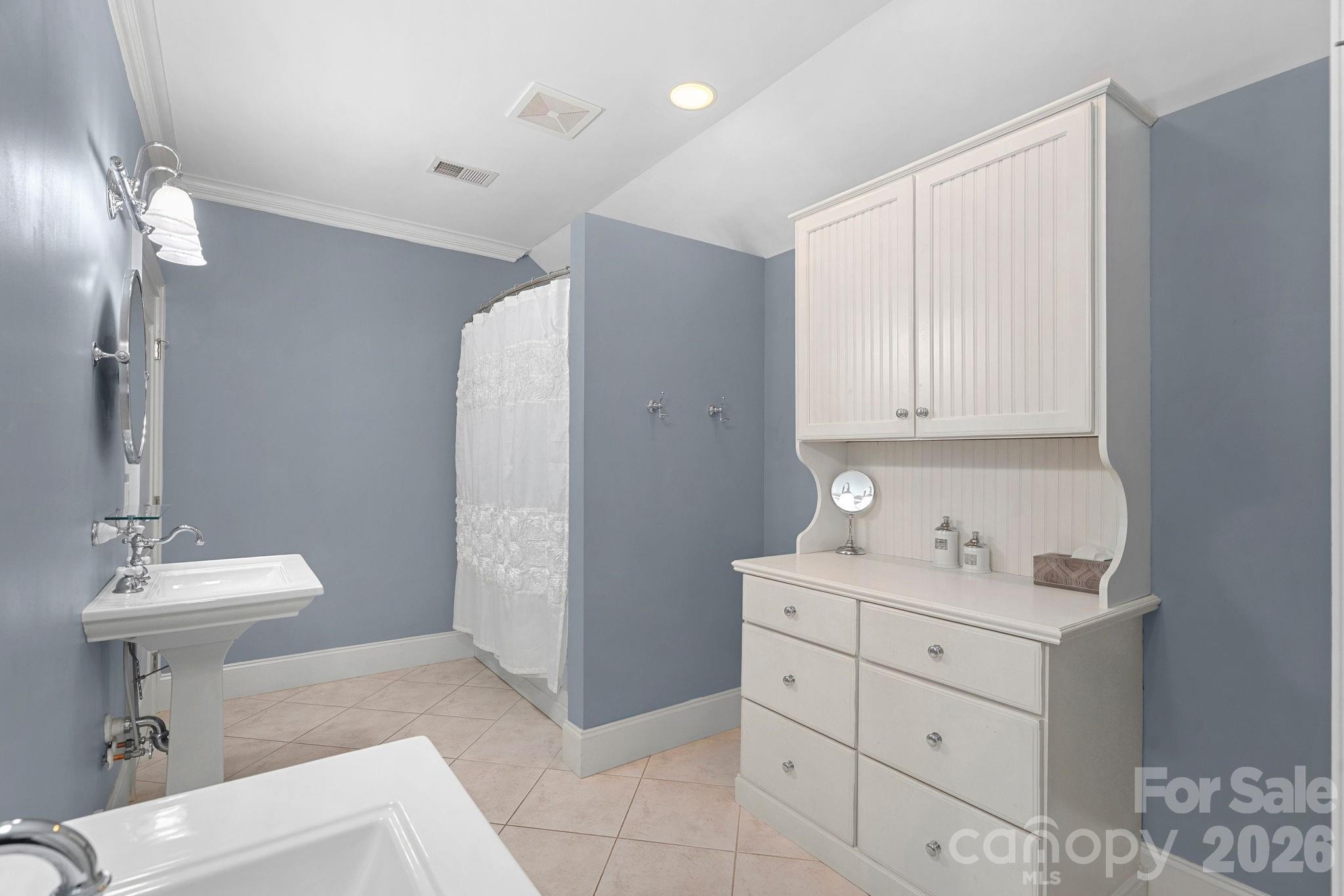 7967 Glen Abbey Circle Property Photo 27