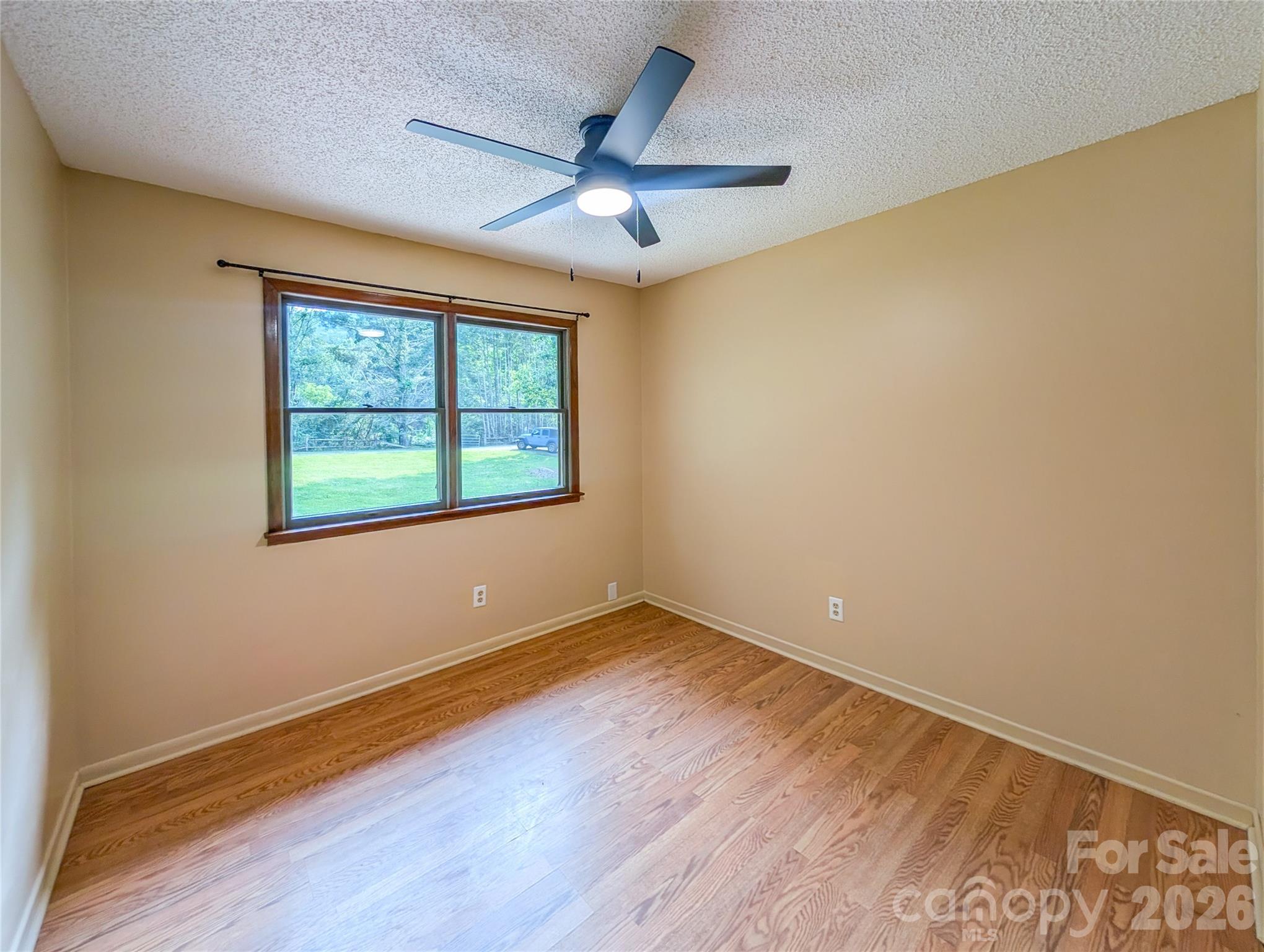 328 Wooded Valley Lane Property Photo 25