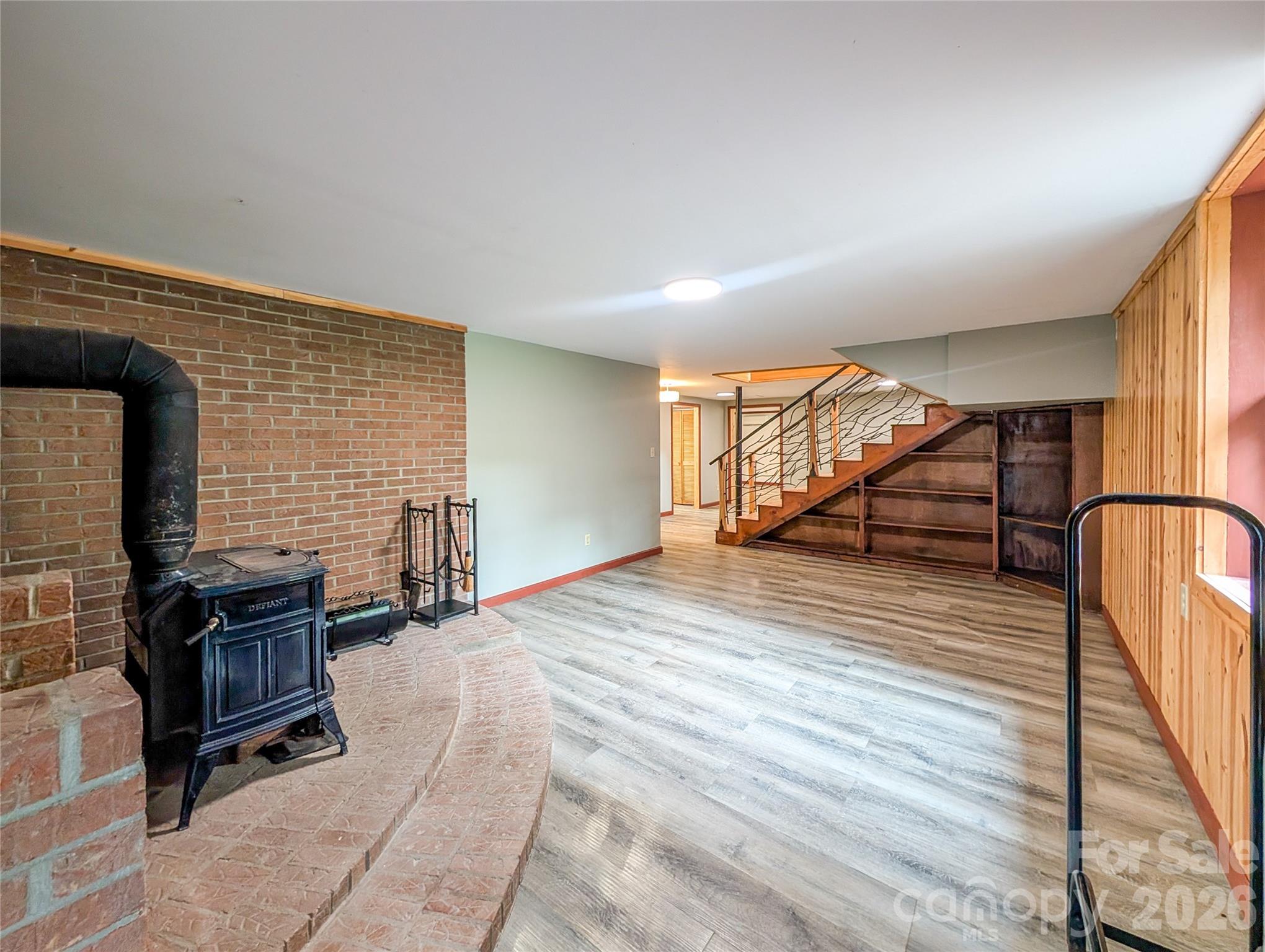 328 Wooded Valley Lane Property Photo 31