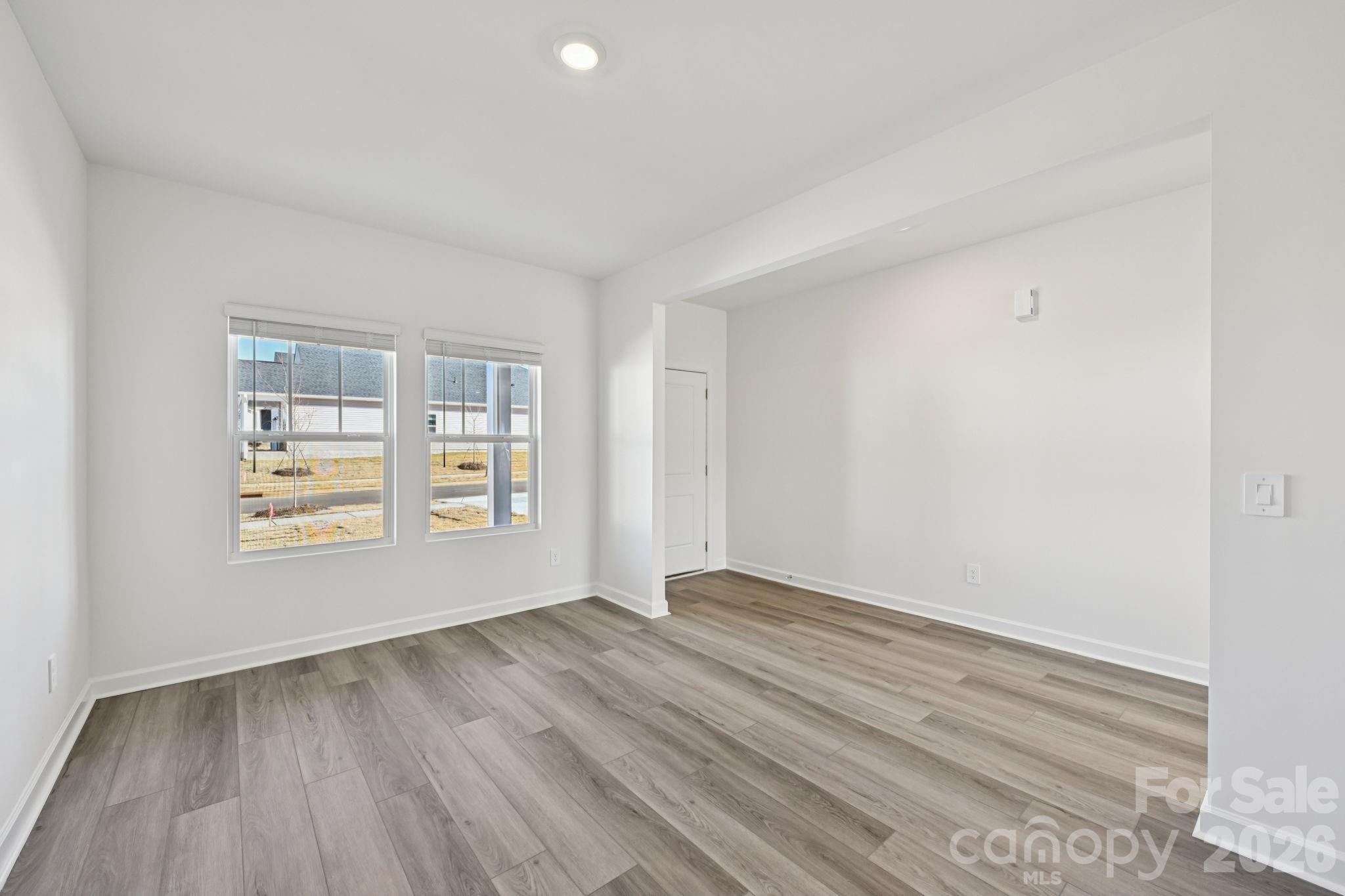 2434 Maxton Drive Property Photo 8