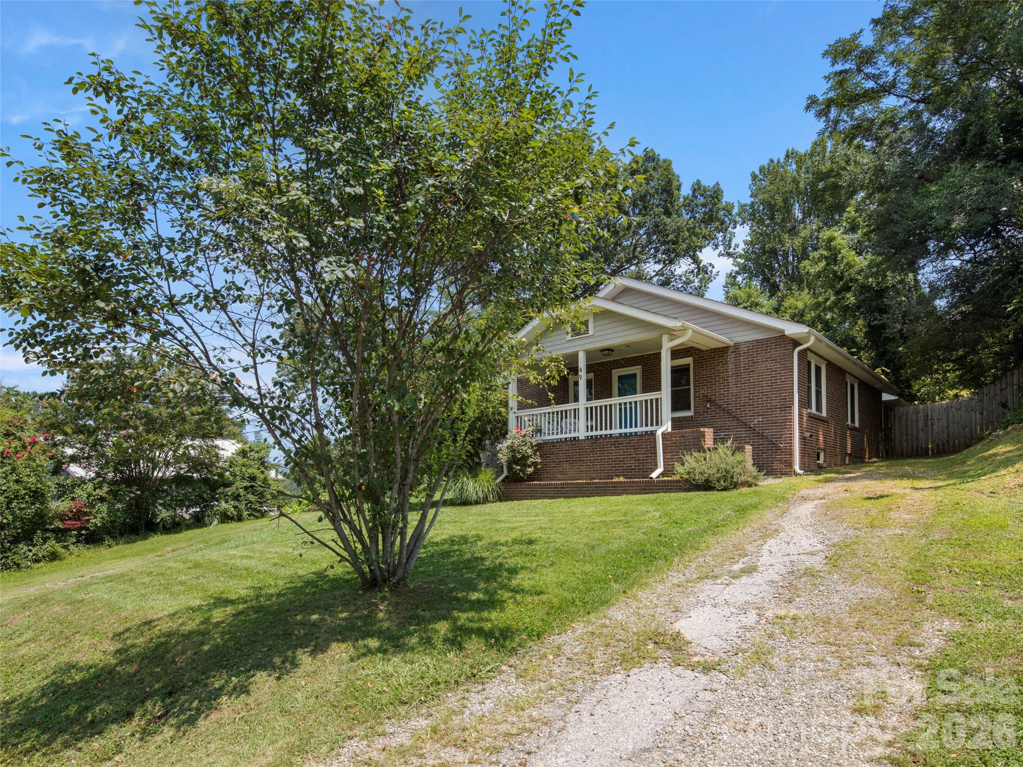 49 East Street Property Photo 3