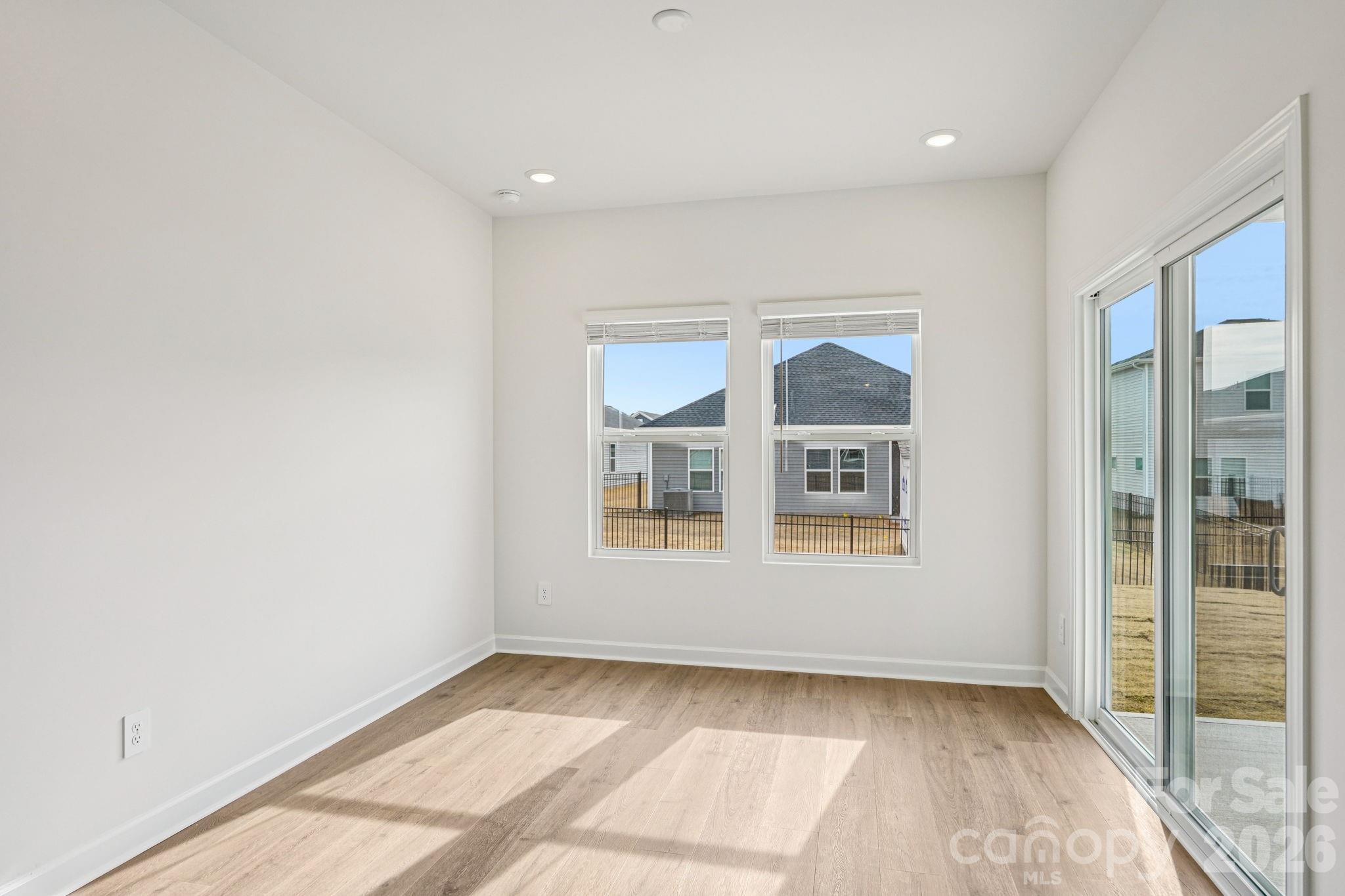 2424 Maxton Drive Property Photo 4