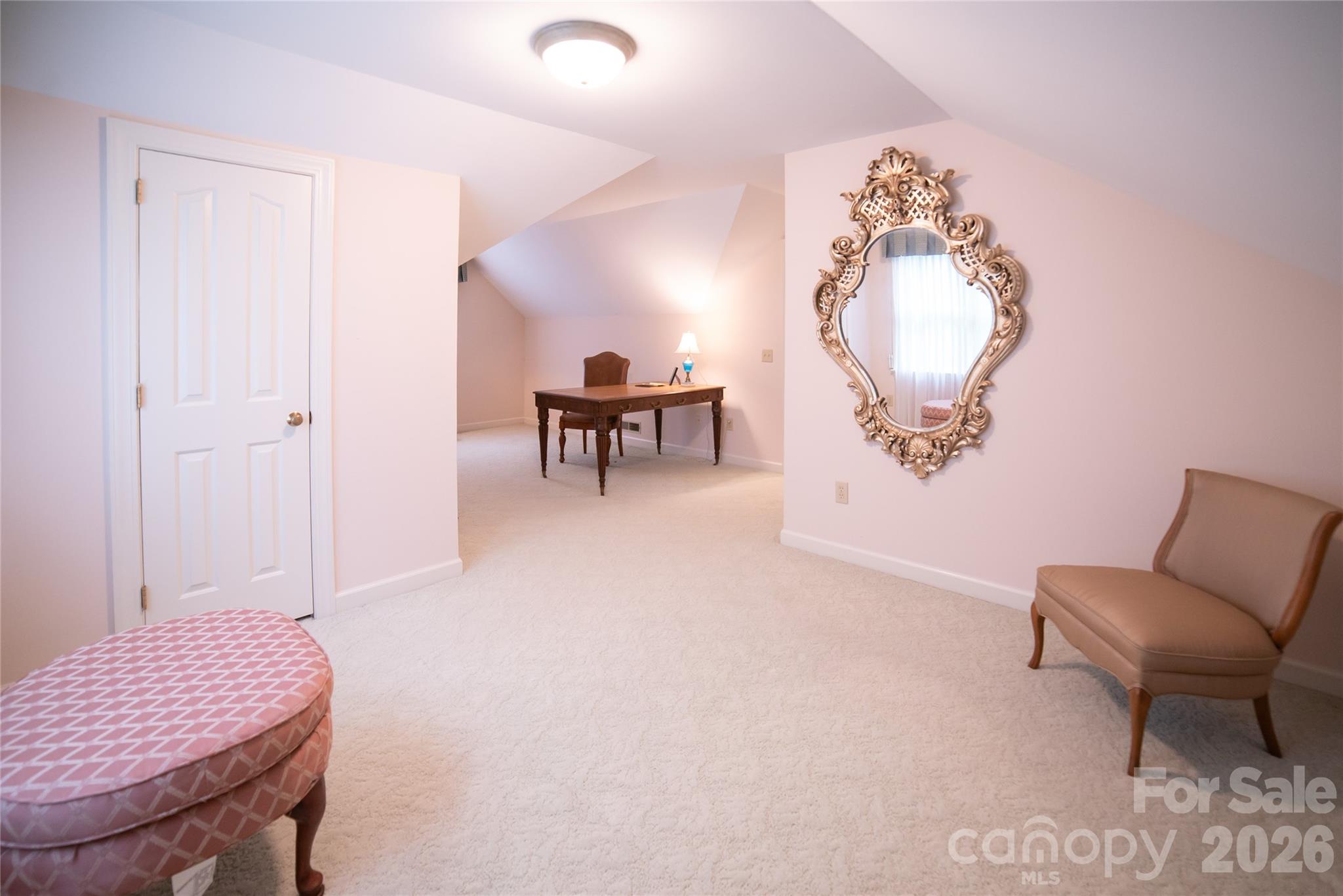 417 Stonecroft Drive Property Photo 25