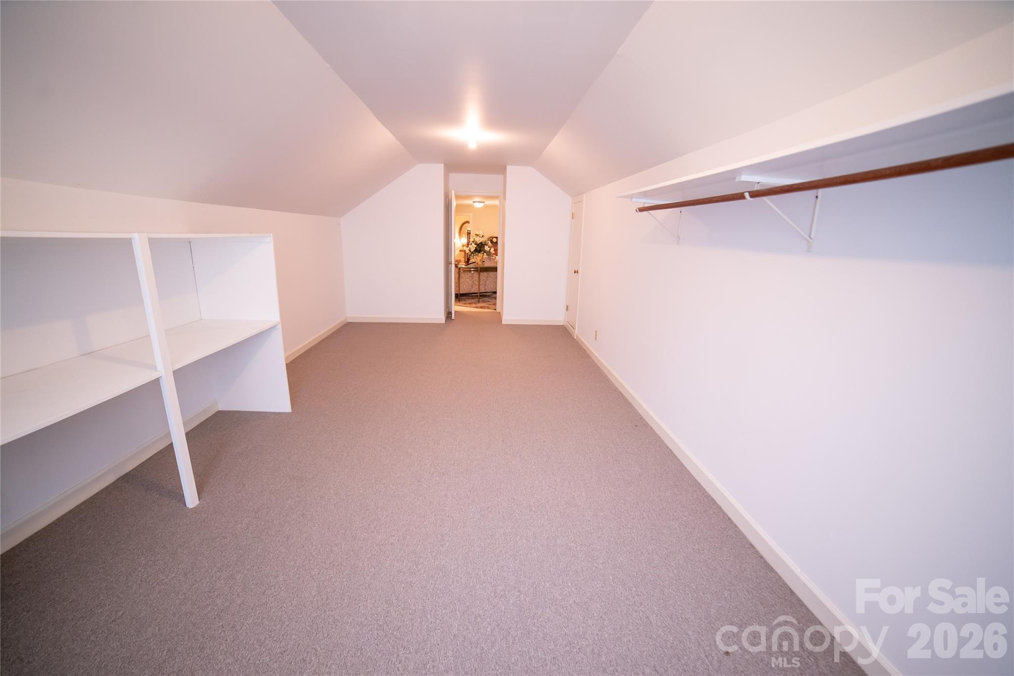 417 Stonecroft Drive Property Photo 32