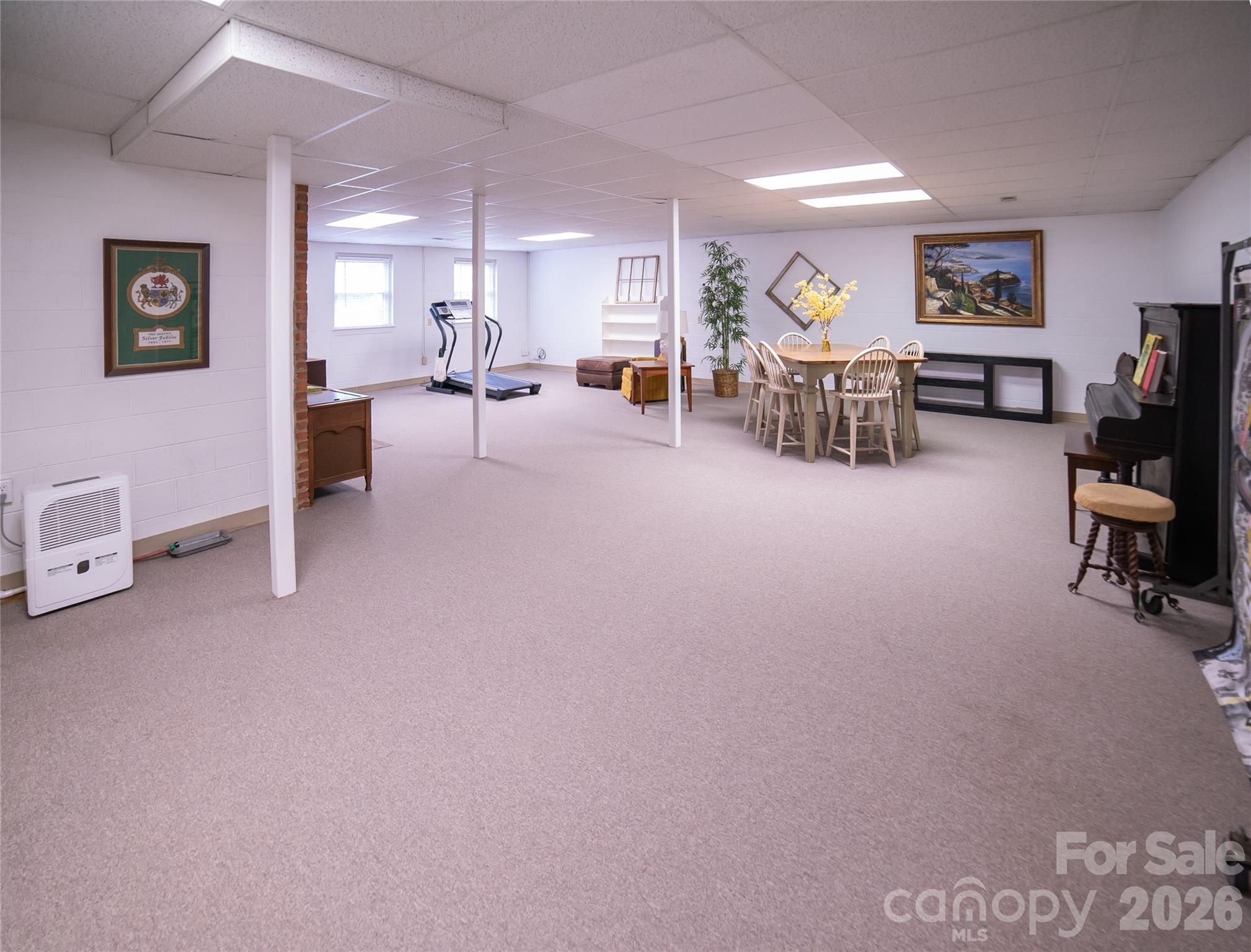 417 Stonecroft Drive Property Photo 35