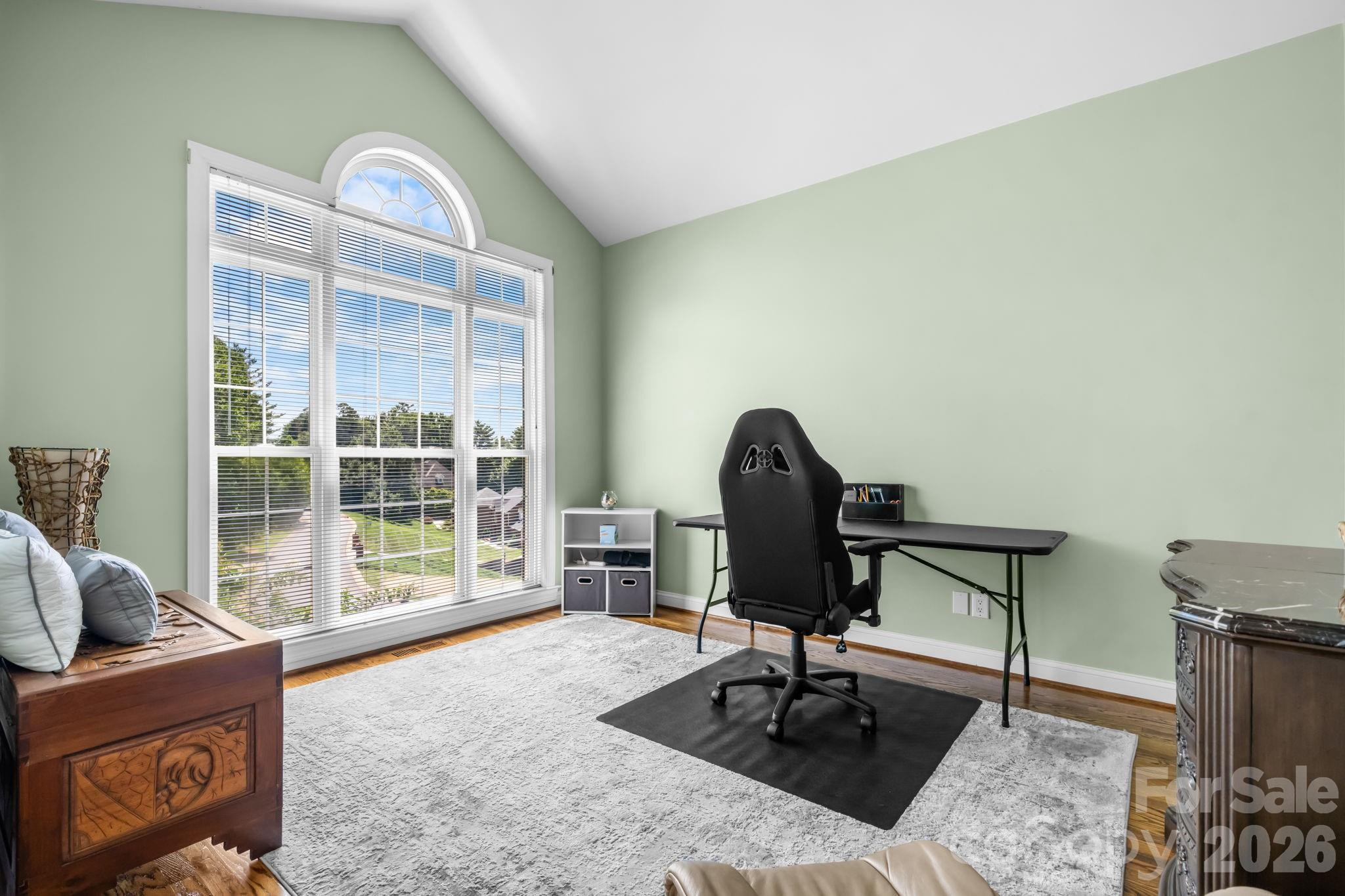 1025 N Shore Drive Property Photo 11