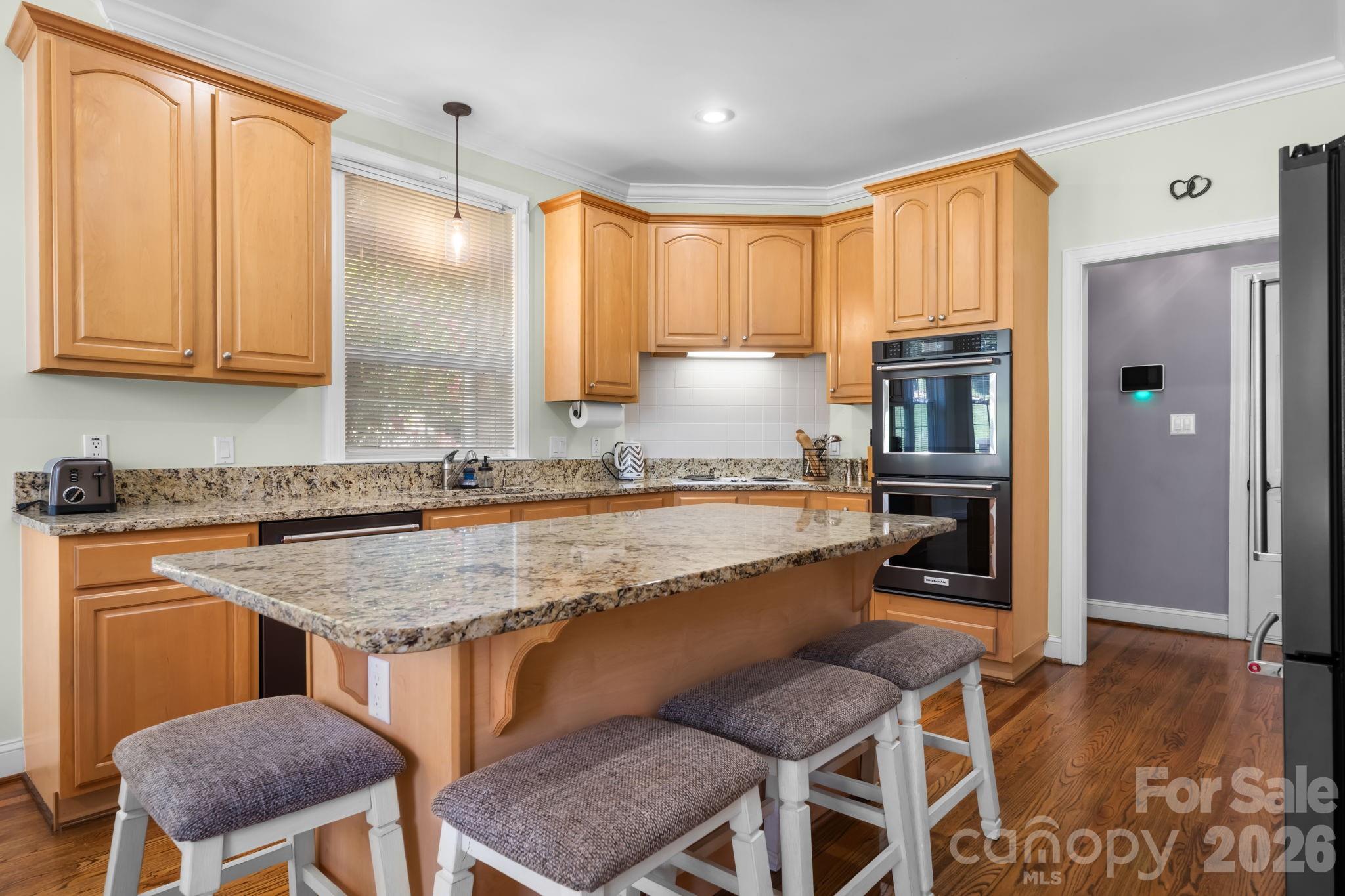 1025 N Shore Drive Property Photo 16