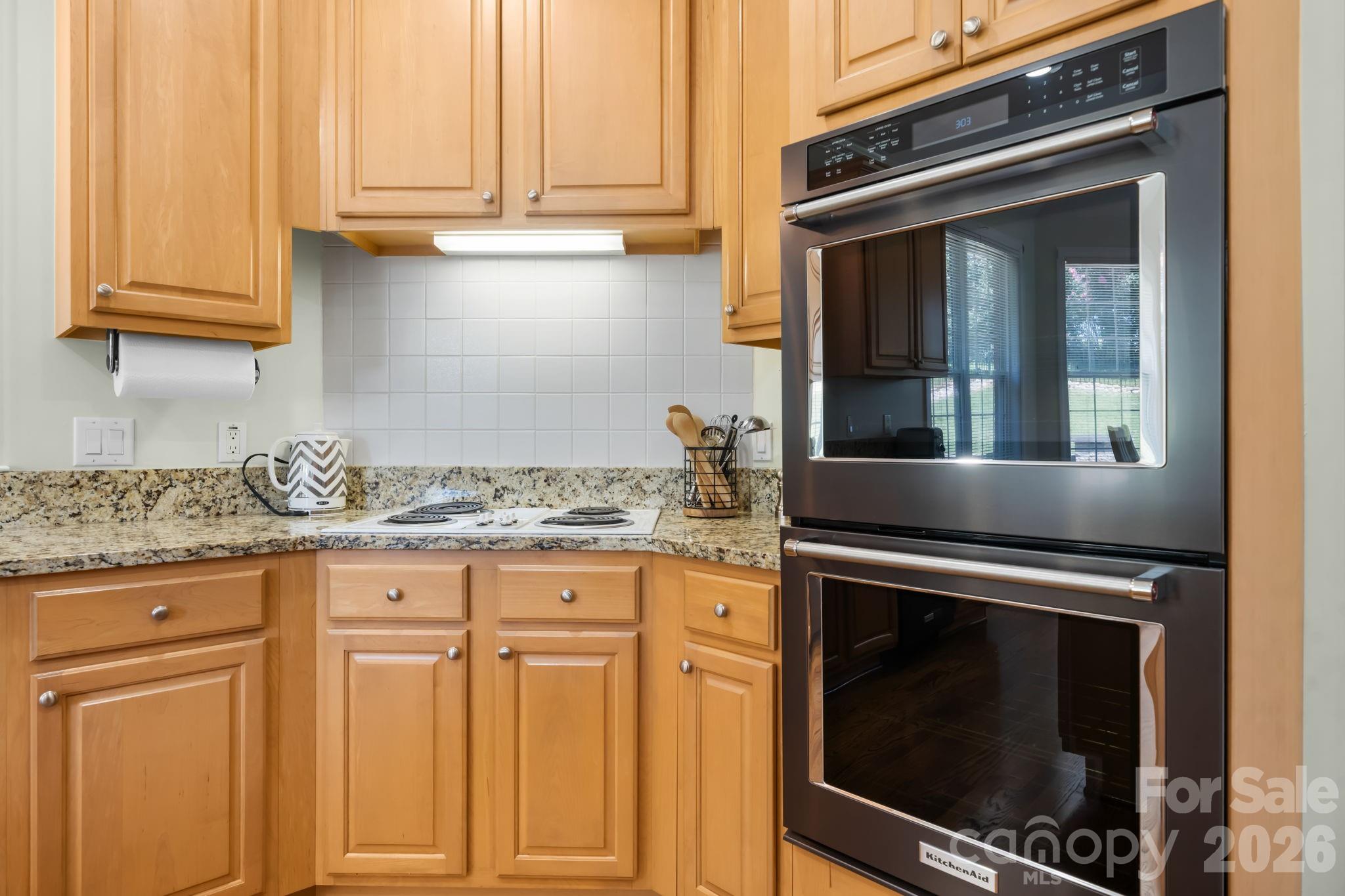1025 N Shore Drive Property Photo 19