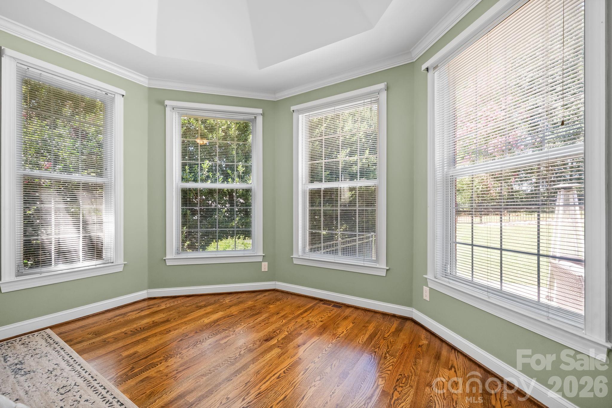1025 N Shore Drive Property Photo 21