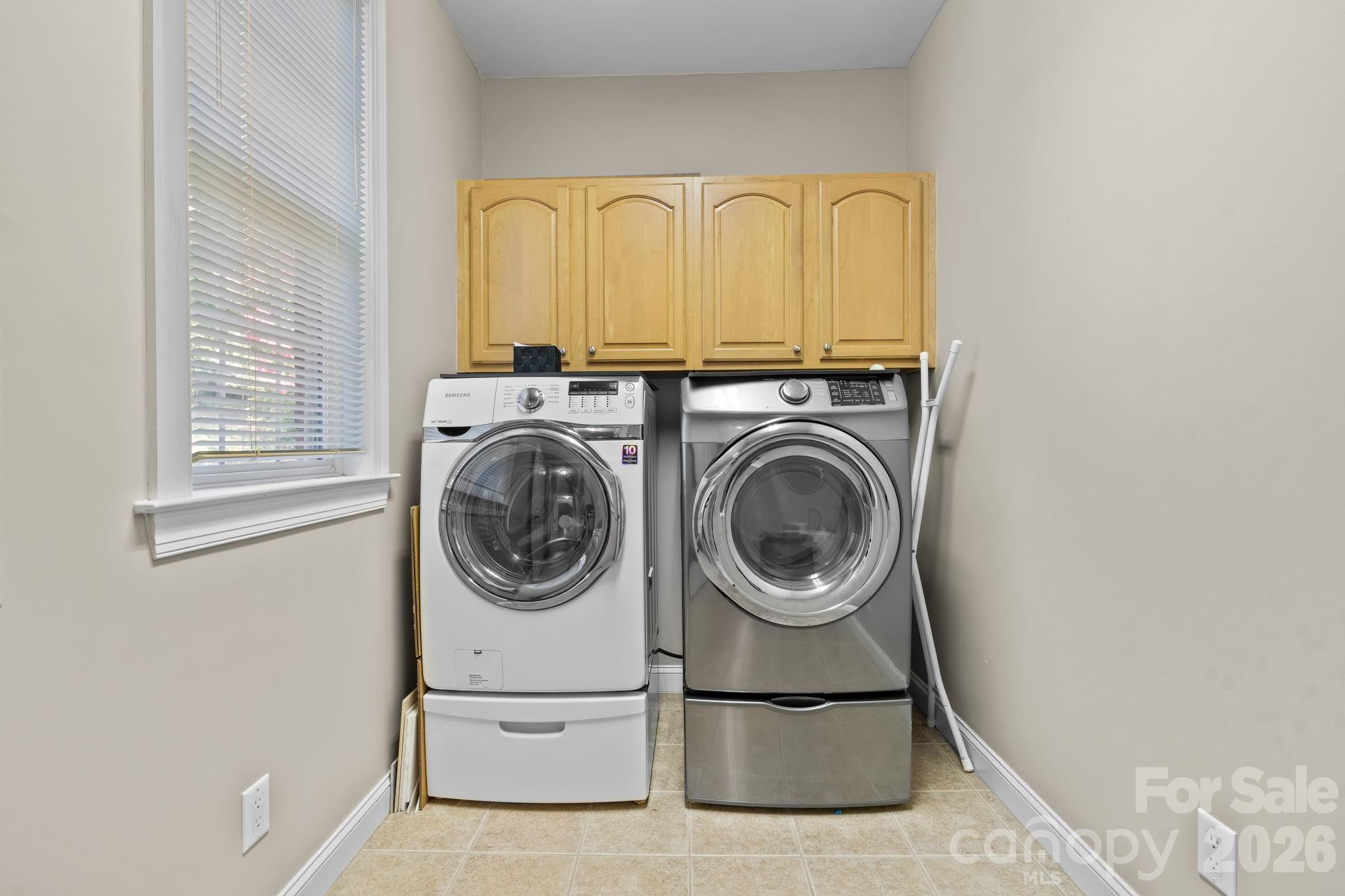 1025 N Shore Drive Property Photo 29