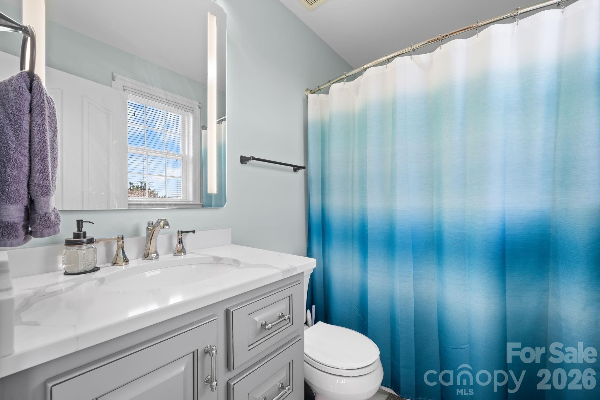 1025 N Shore Drive Property Photo 35
