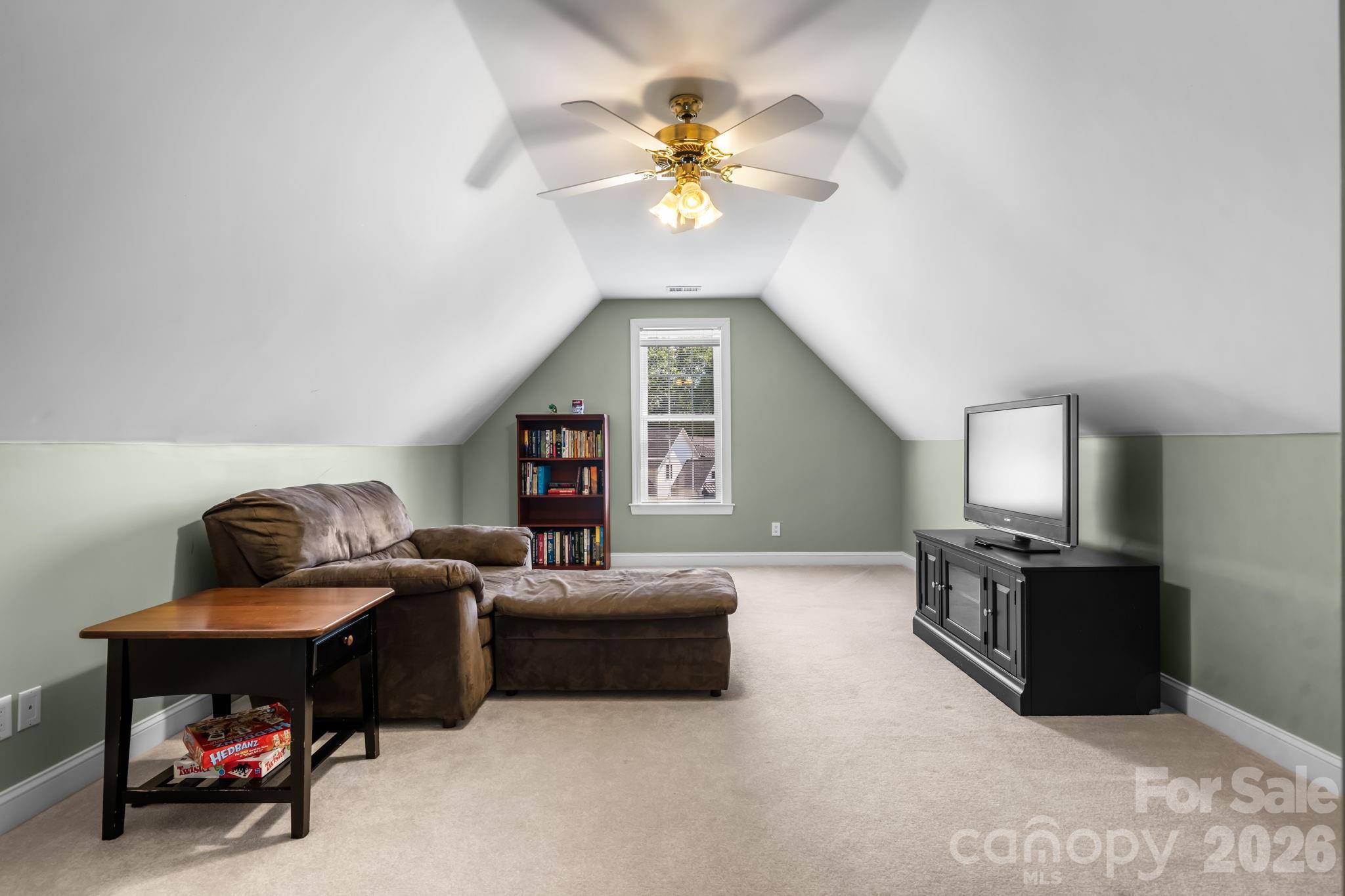 1025 N Shore Drive Property Photo 37