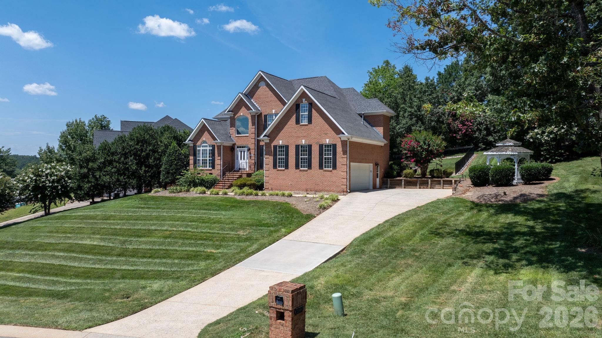1025 N Shore Drive Property Photo 47
