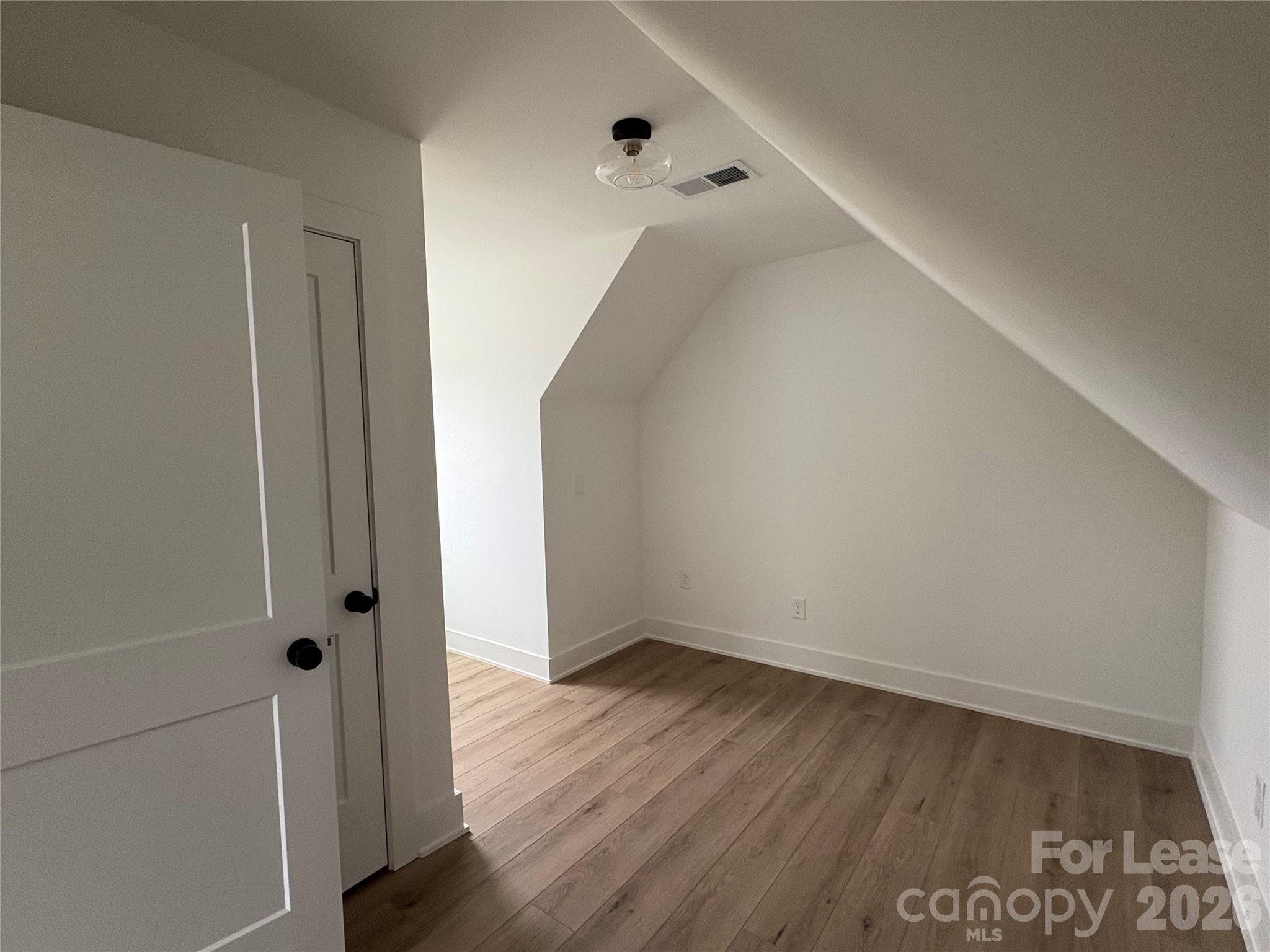 2903 Clyde Drive Property Photo 18