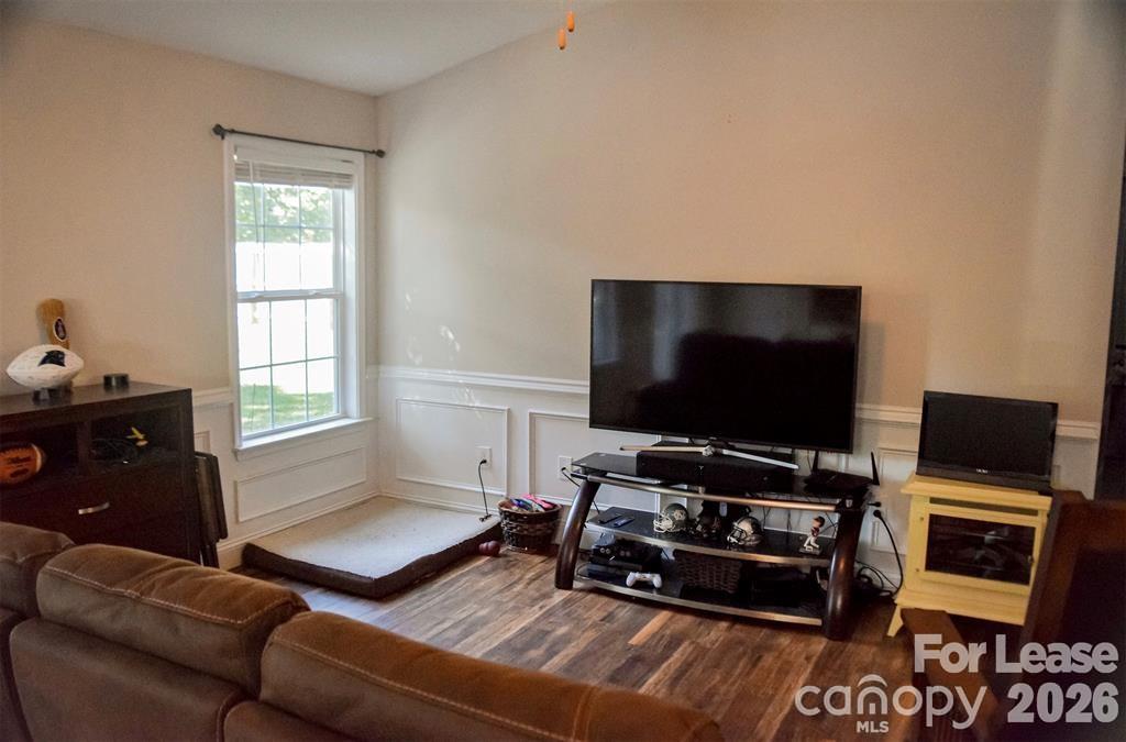 2514 Haven Street Property Photo 7