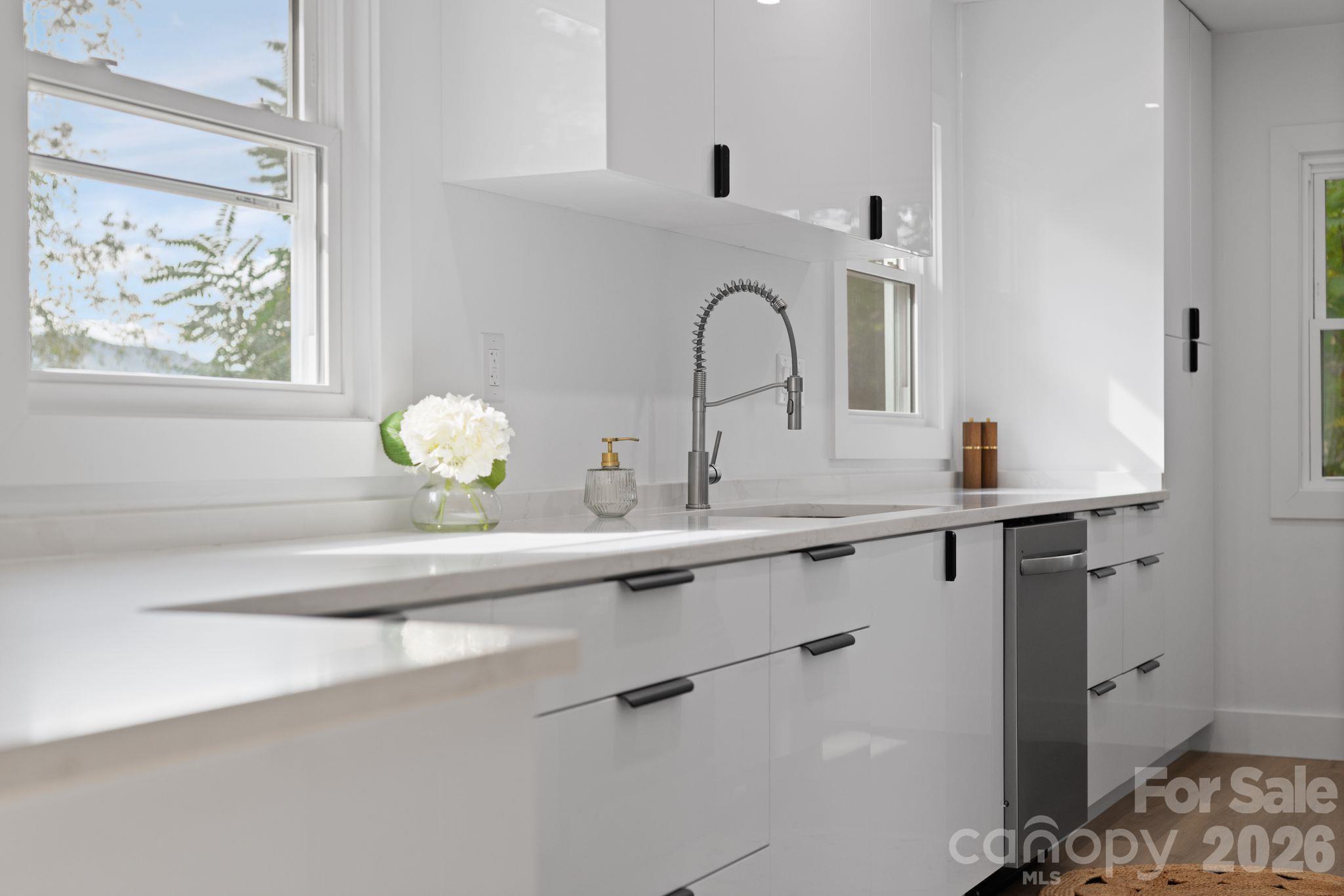 80 Clarendon Road Property Photo 8