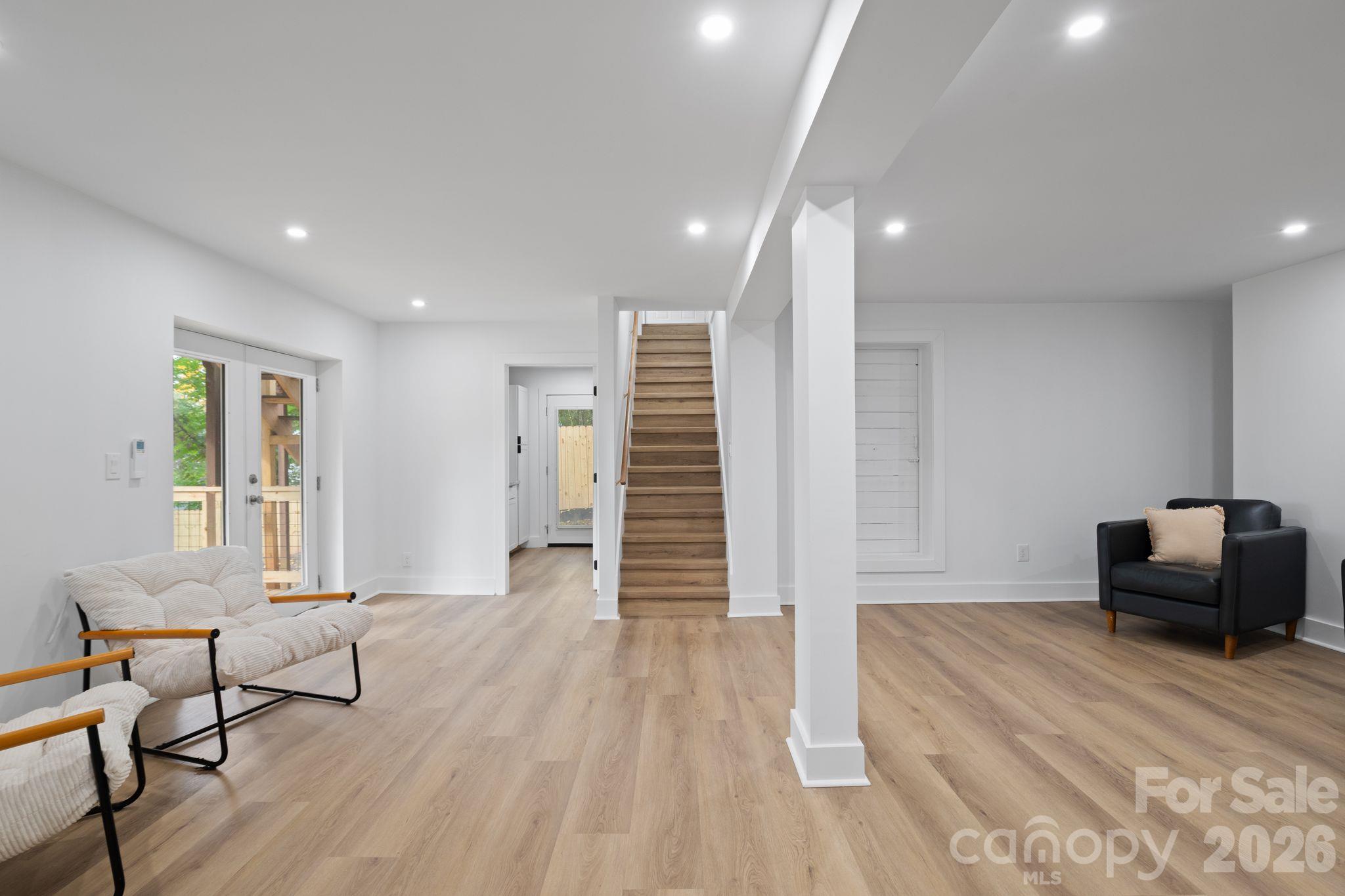 80 Clarendon Road Property Photo 14