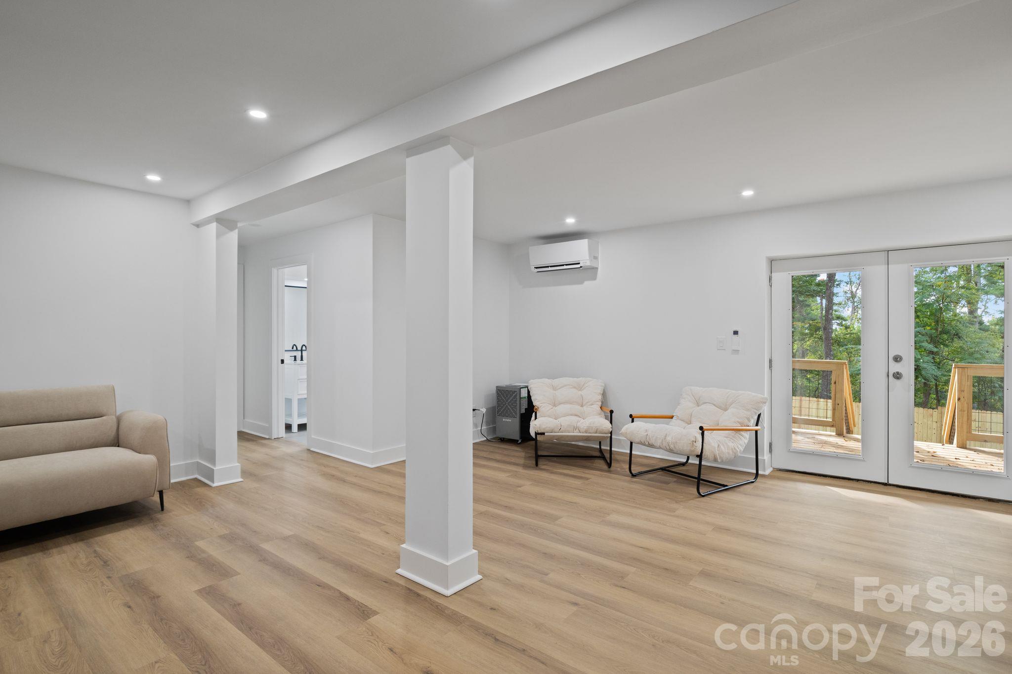 80 Clarendon Road Property Photo 16