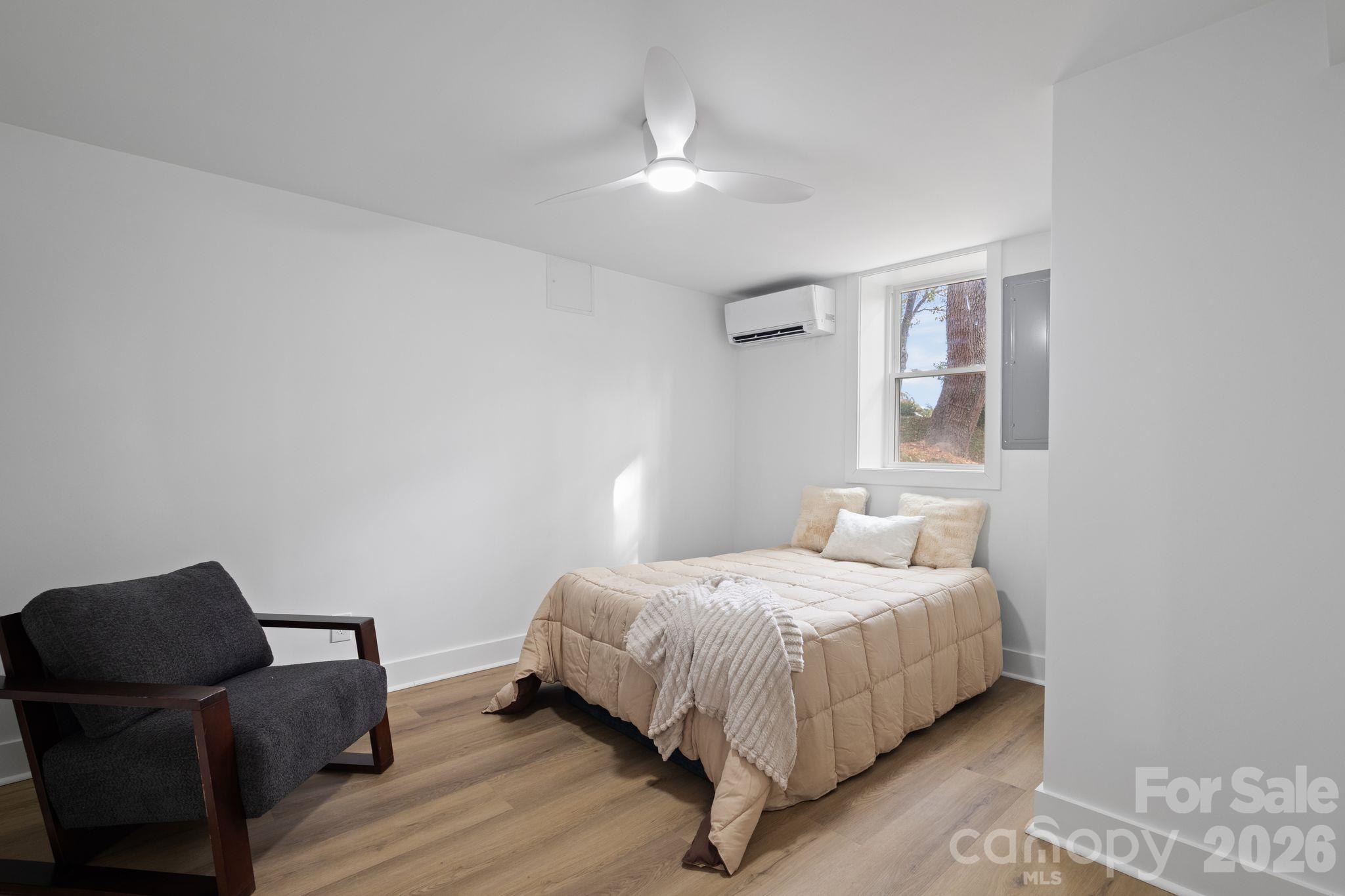 80 Clarendon Road Property Photo 18